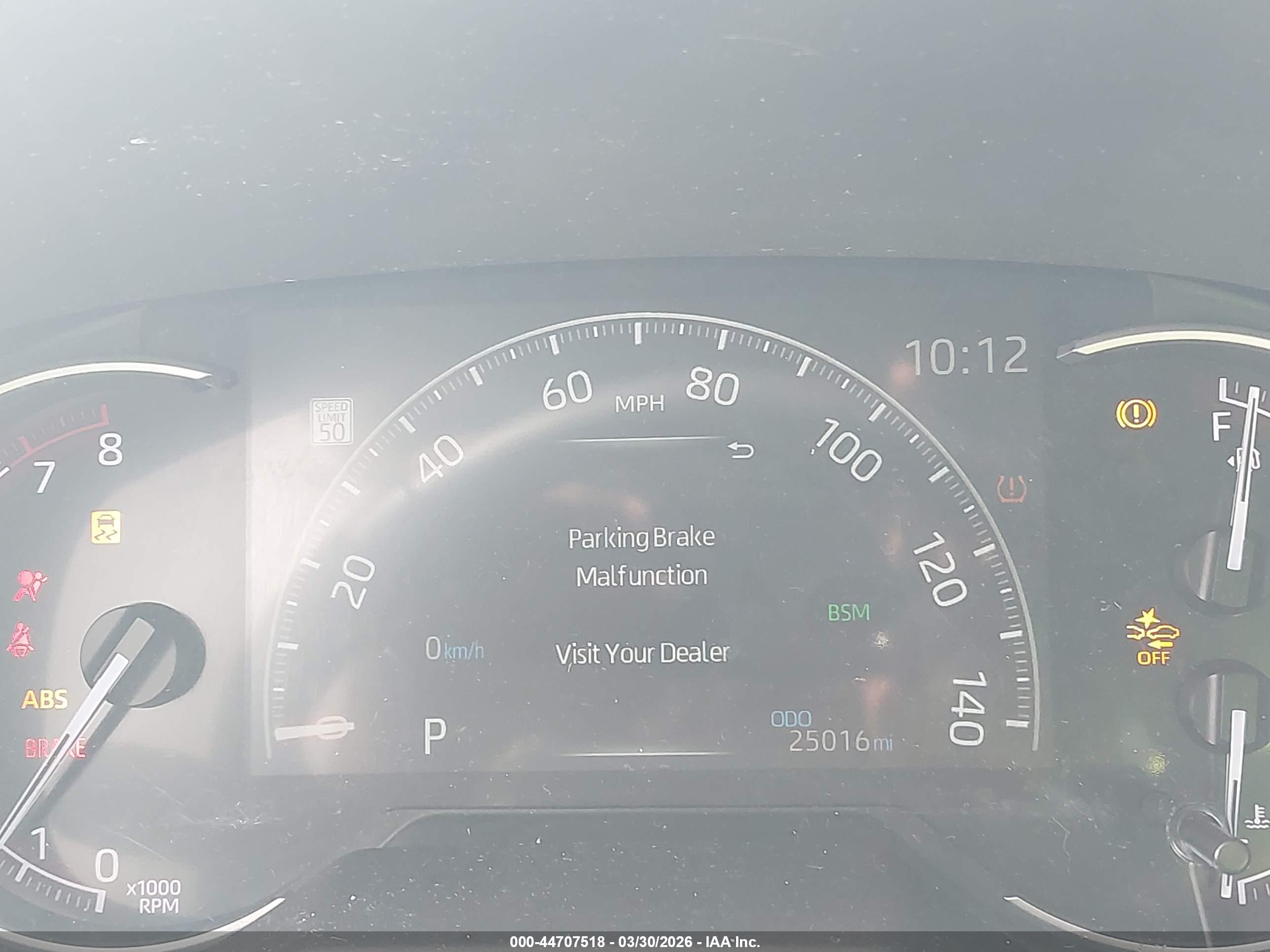 TOYOTA RAV4 image 7