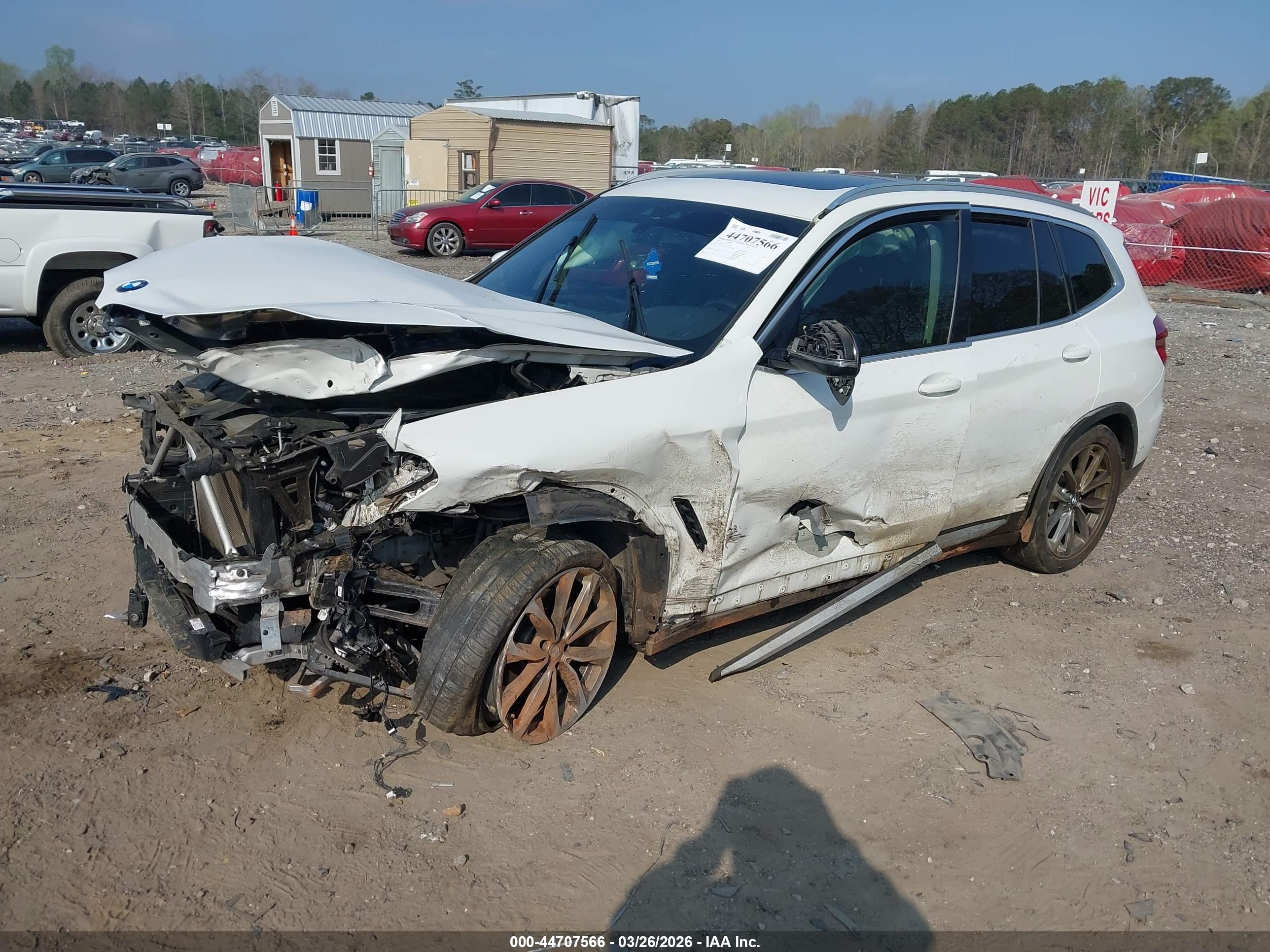 BMW X3 image 2