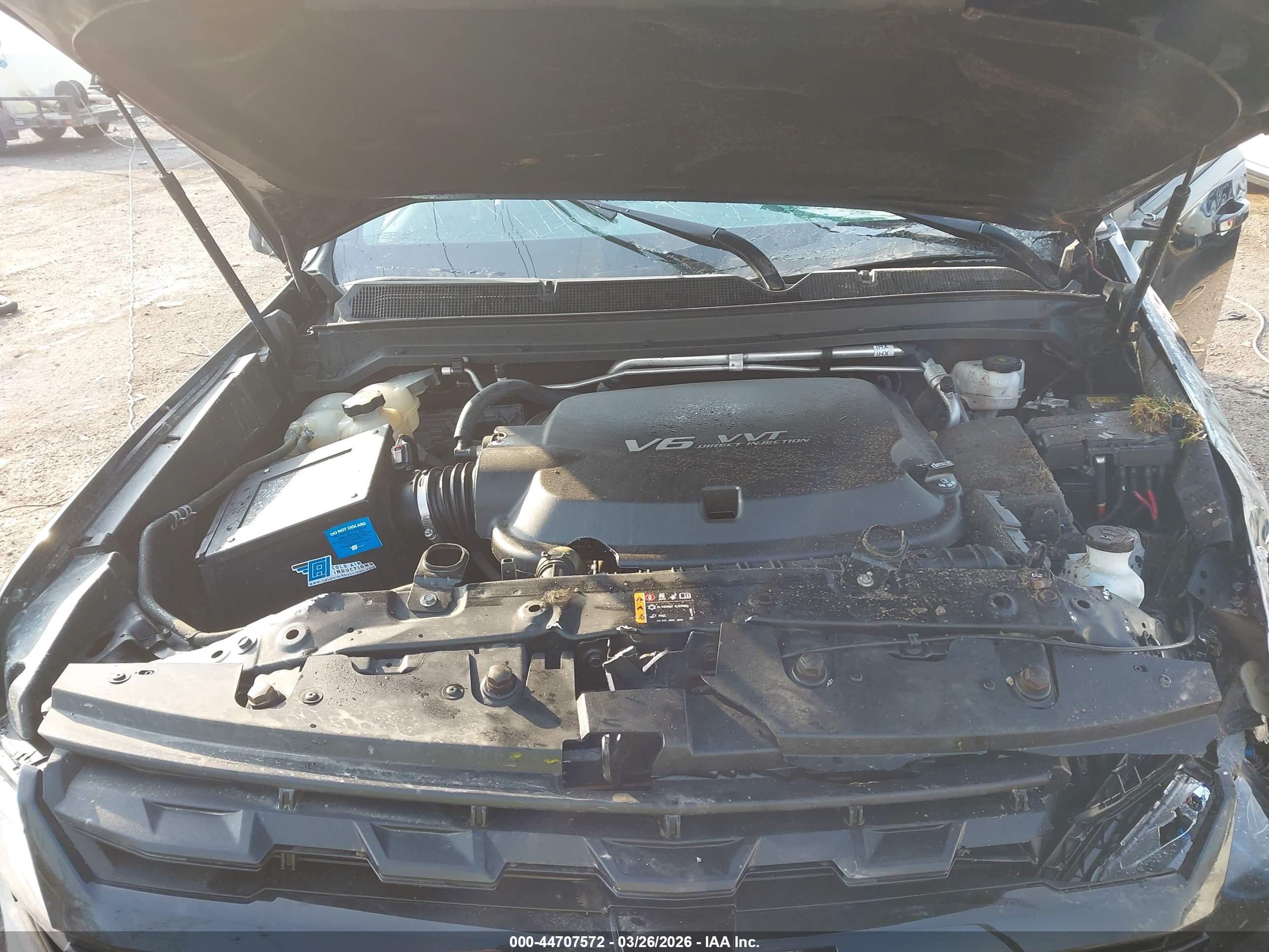 CHEVROLET COLORADO image 10