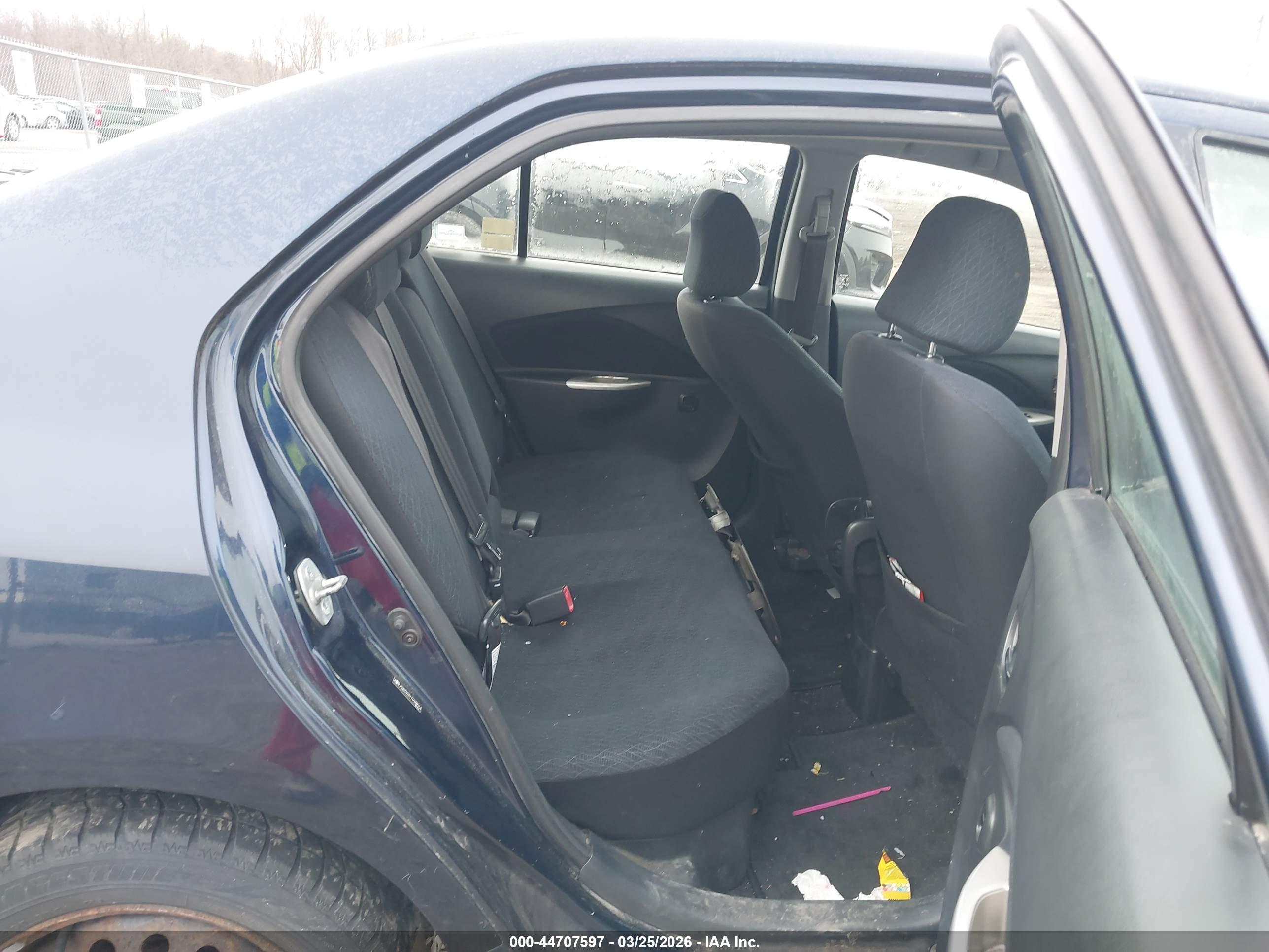 TOYOTA YARIS image 8