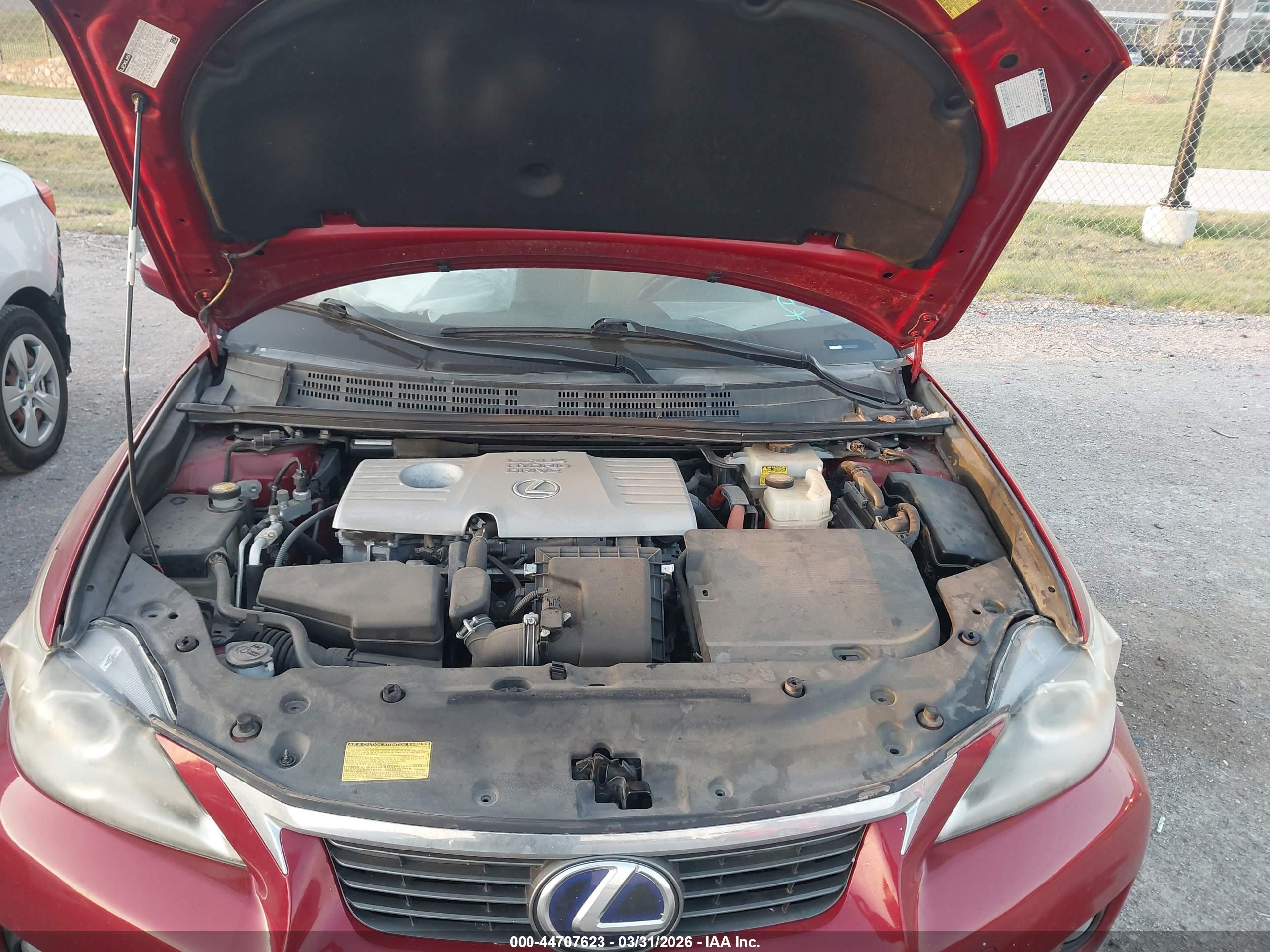 LEXUS CT image 10