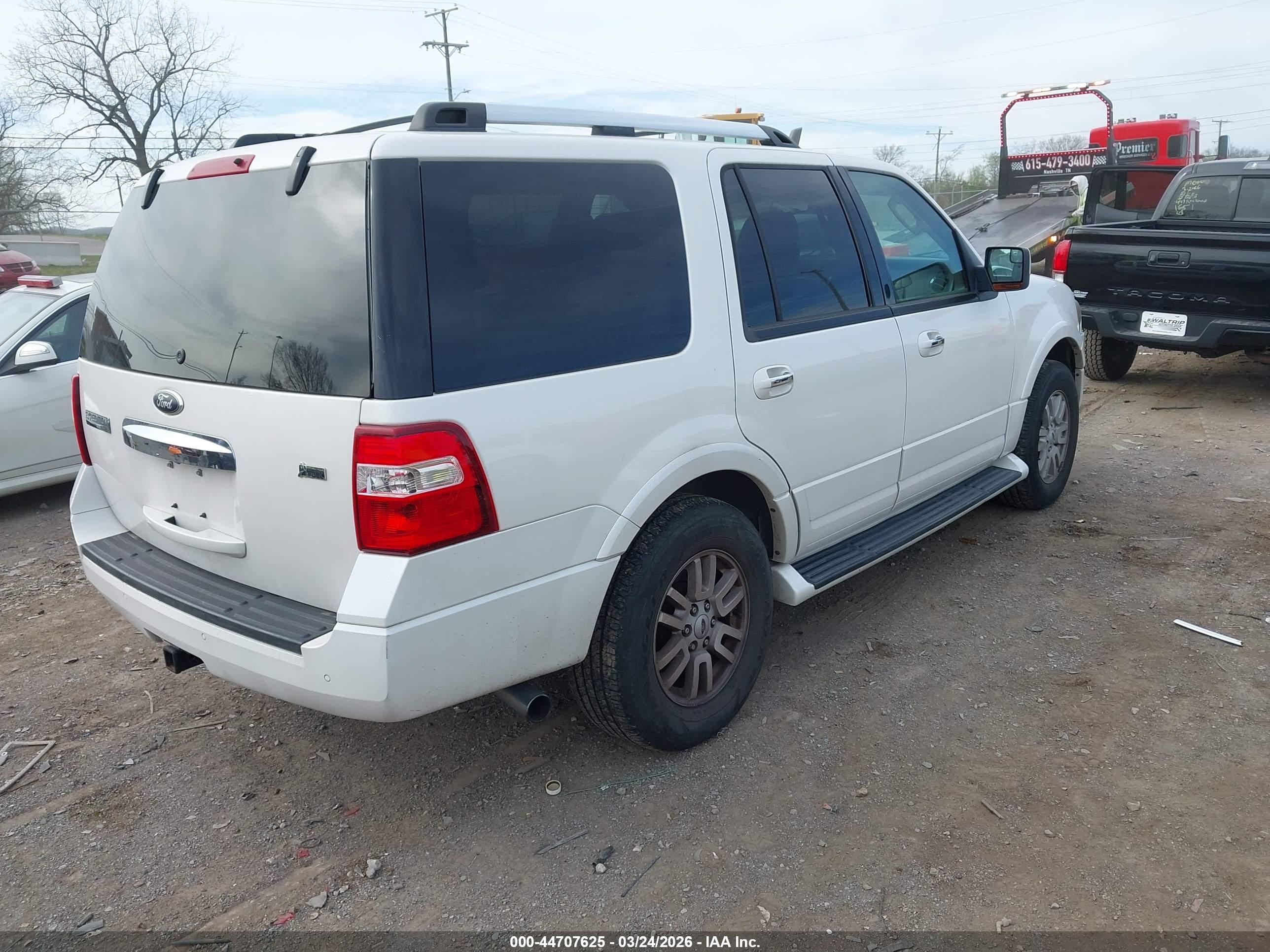 FORD EXPEDITION image 4