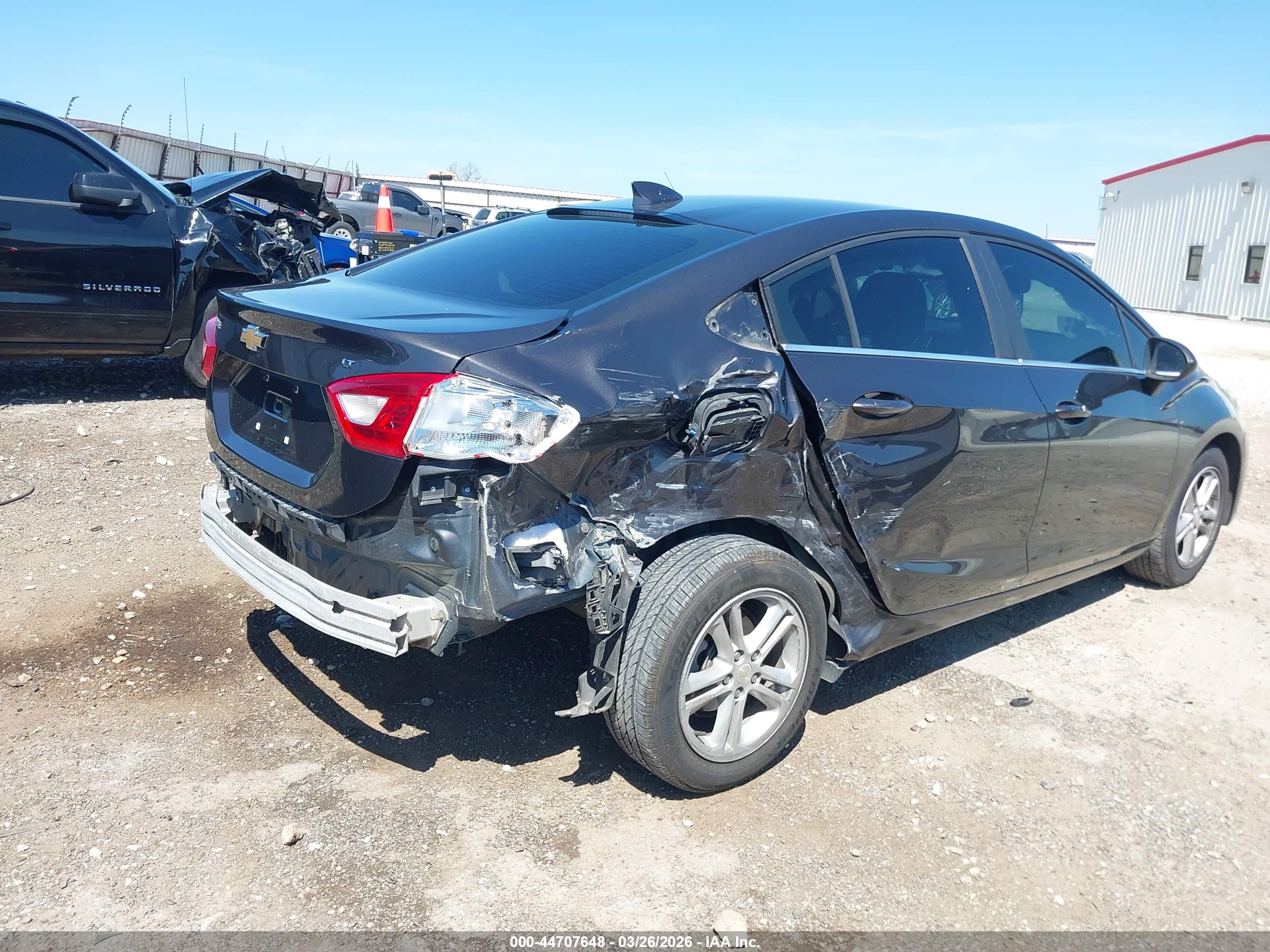 CHEVROLET CRUZE image 6