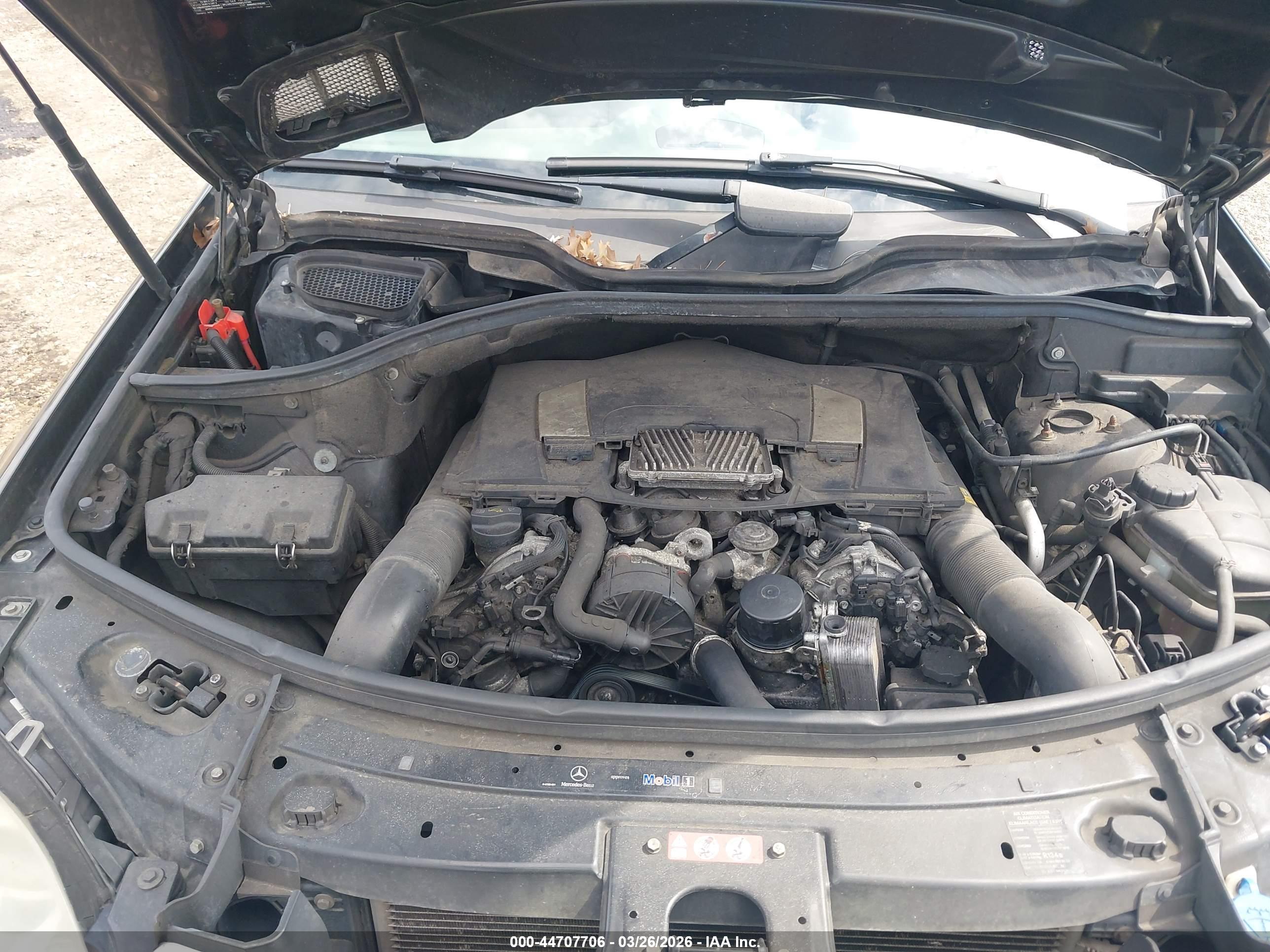 MERCEDES-BENZ ML image 10