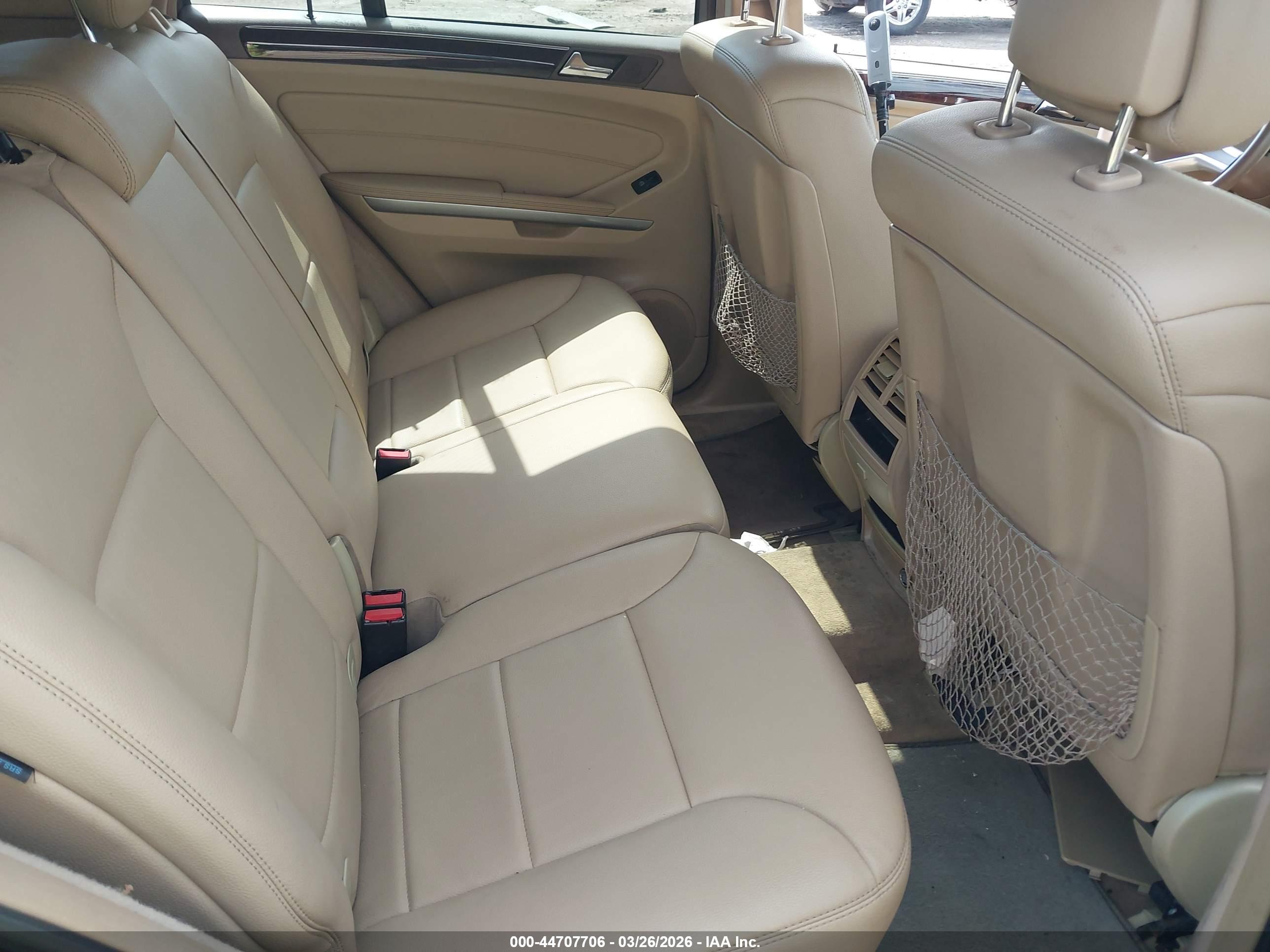 MERCEDES-BENZ ML image 8