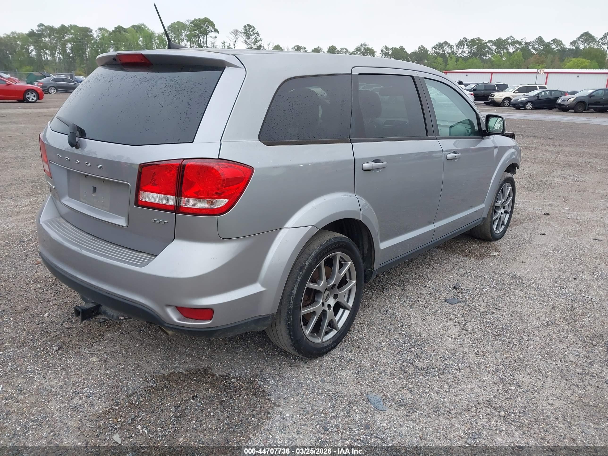 DODGE JOURNEY image 4