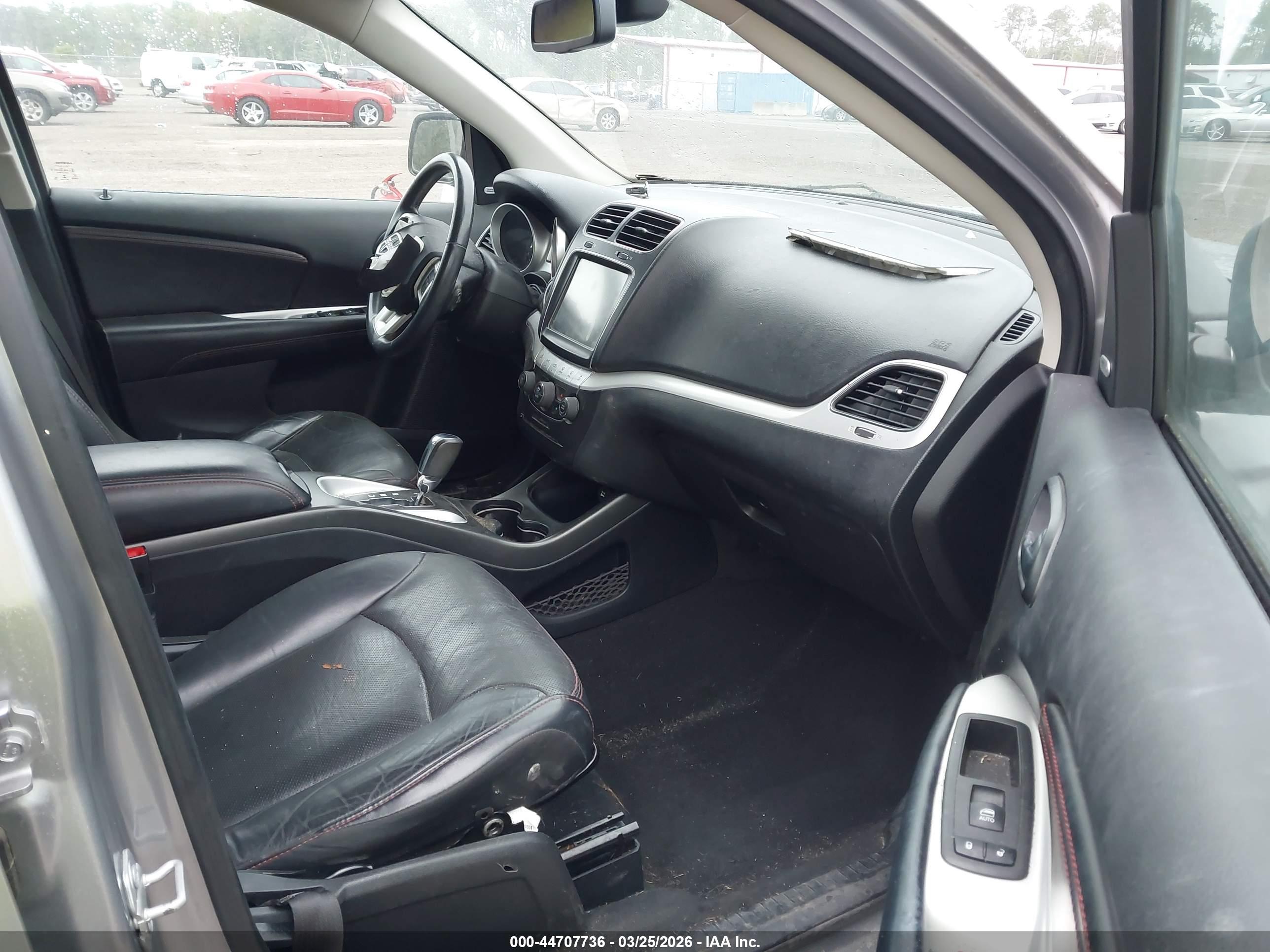 DODGE JOURNEY image 5