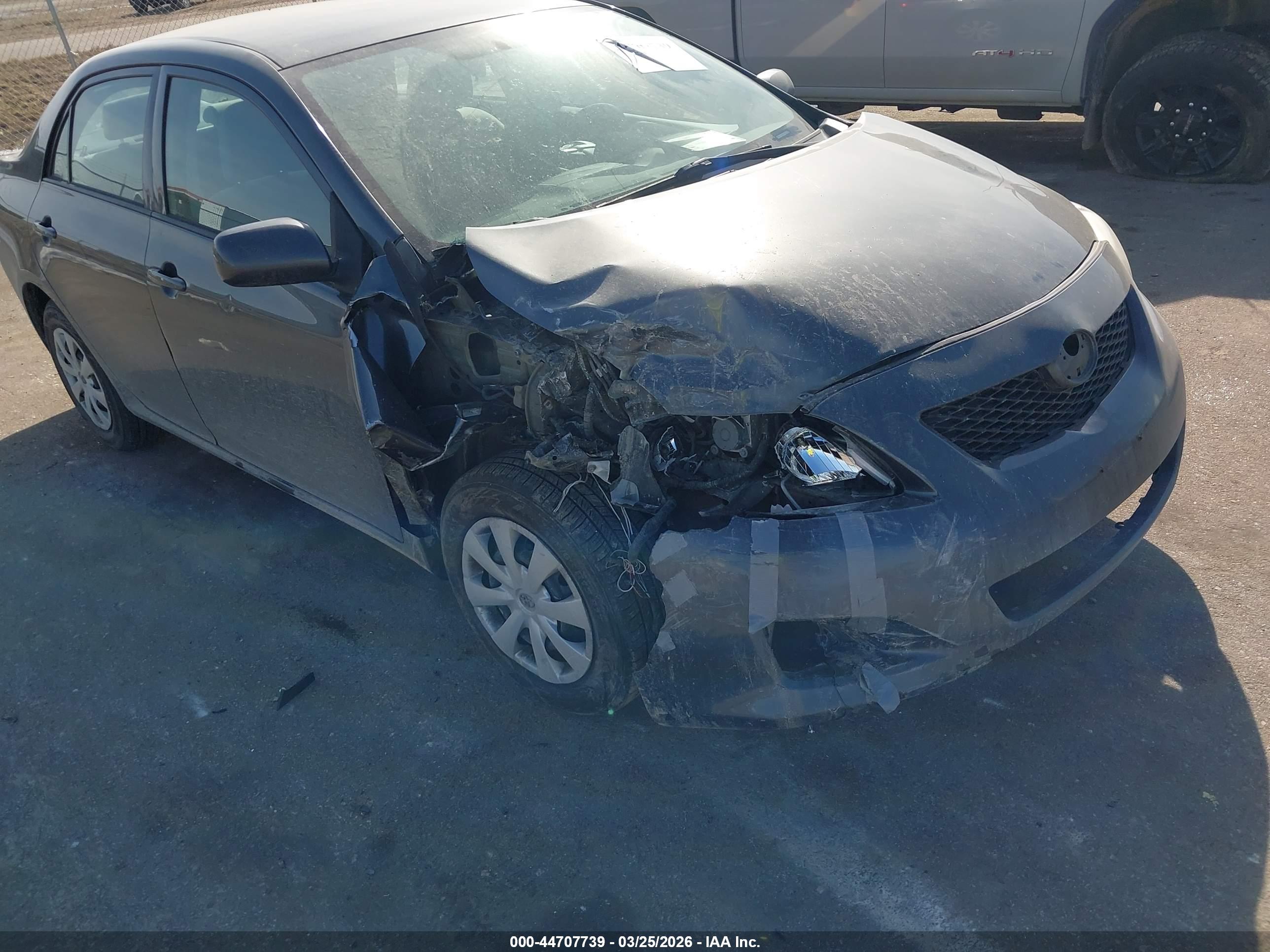 TOYOTA COROLLA image 6