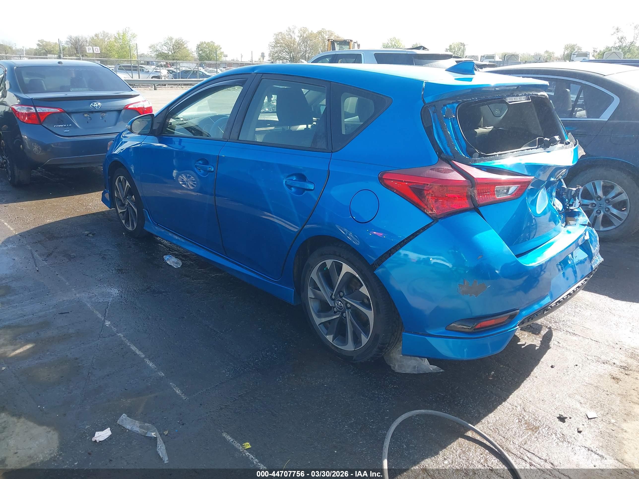 TOYOTA COROLLA image 3