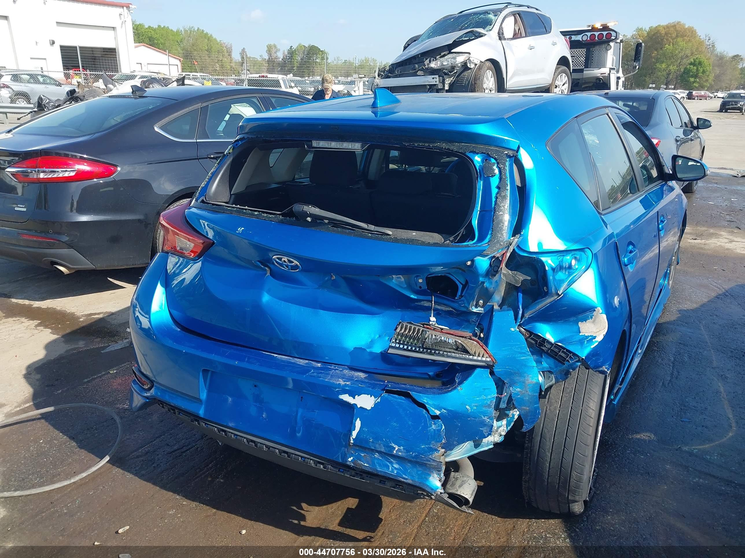 TOYOTA COROLLA image 6