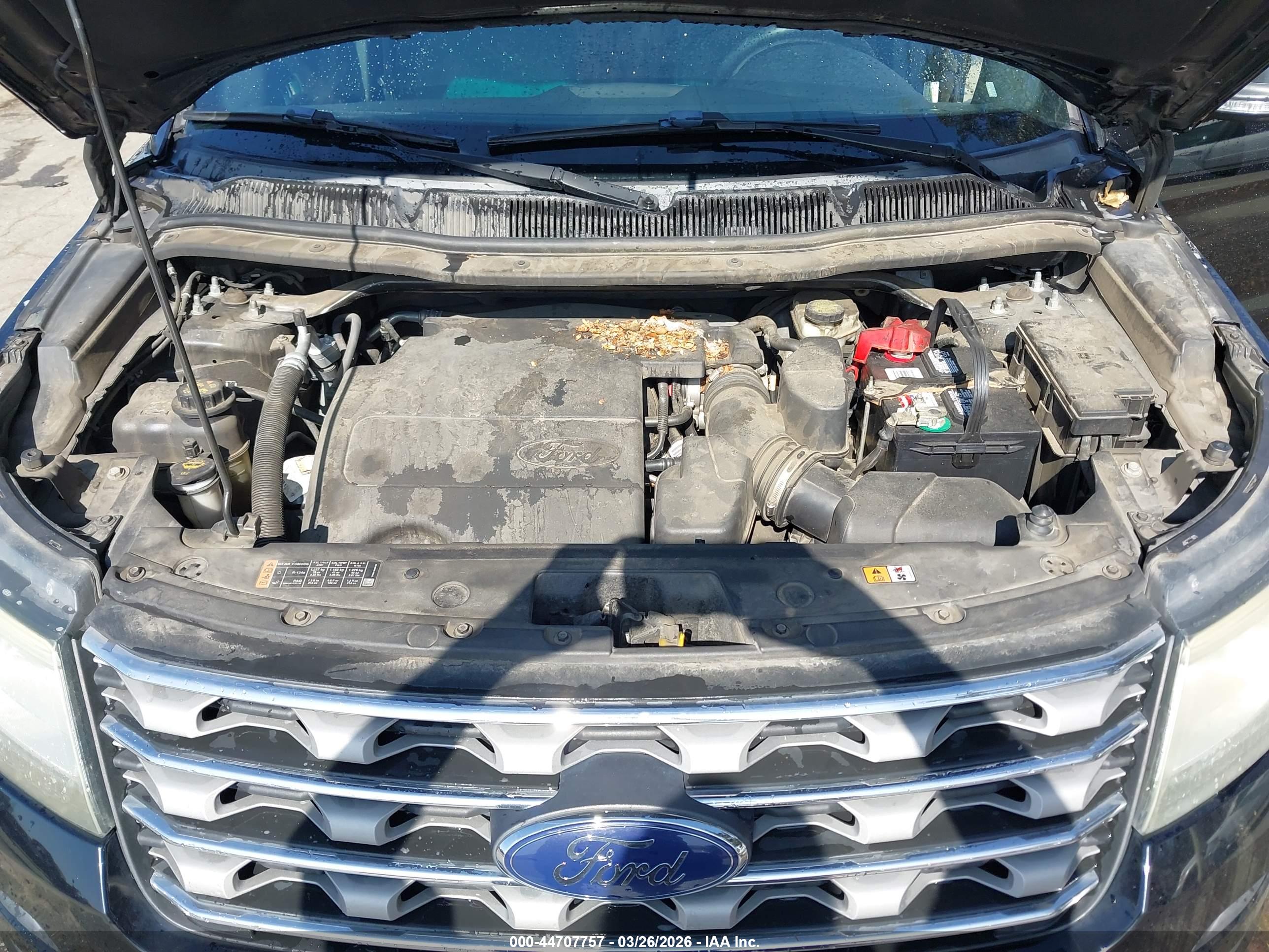 FORD EXPLORER image 10