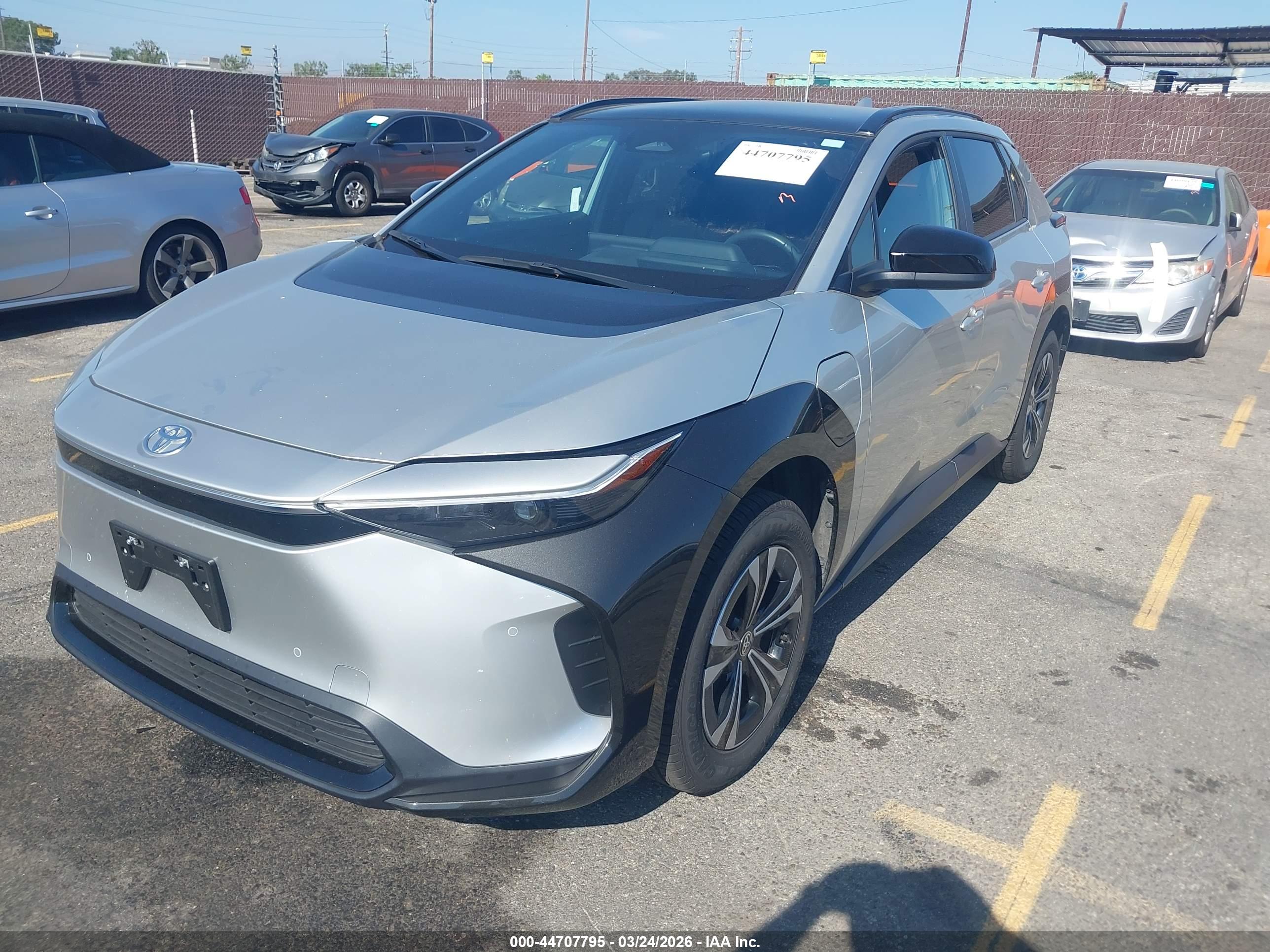 TOYOTA BZ4X image 2