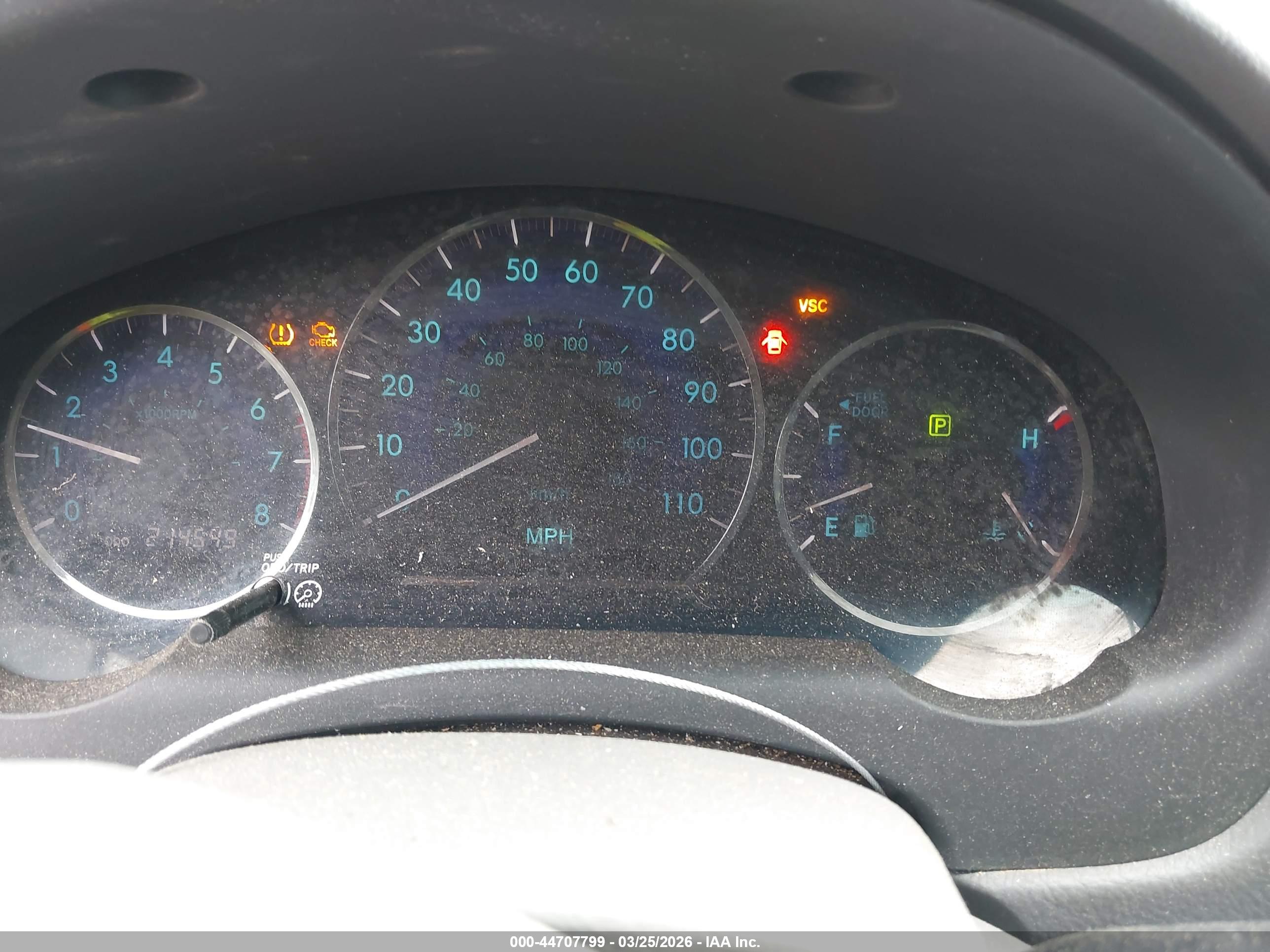 TOYOTA SIENNA image 7