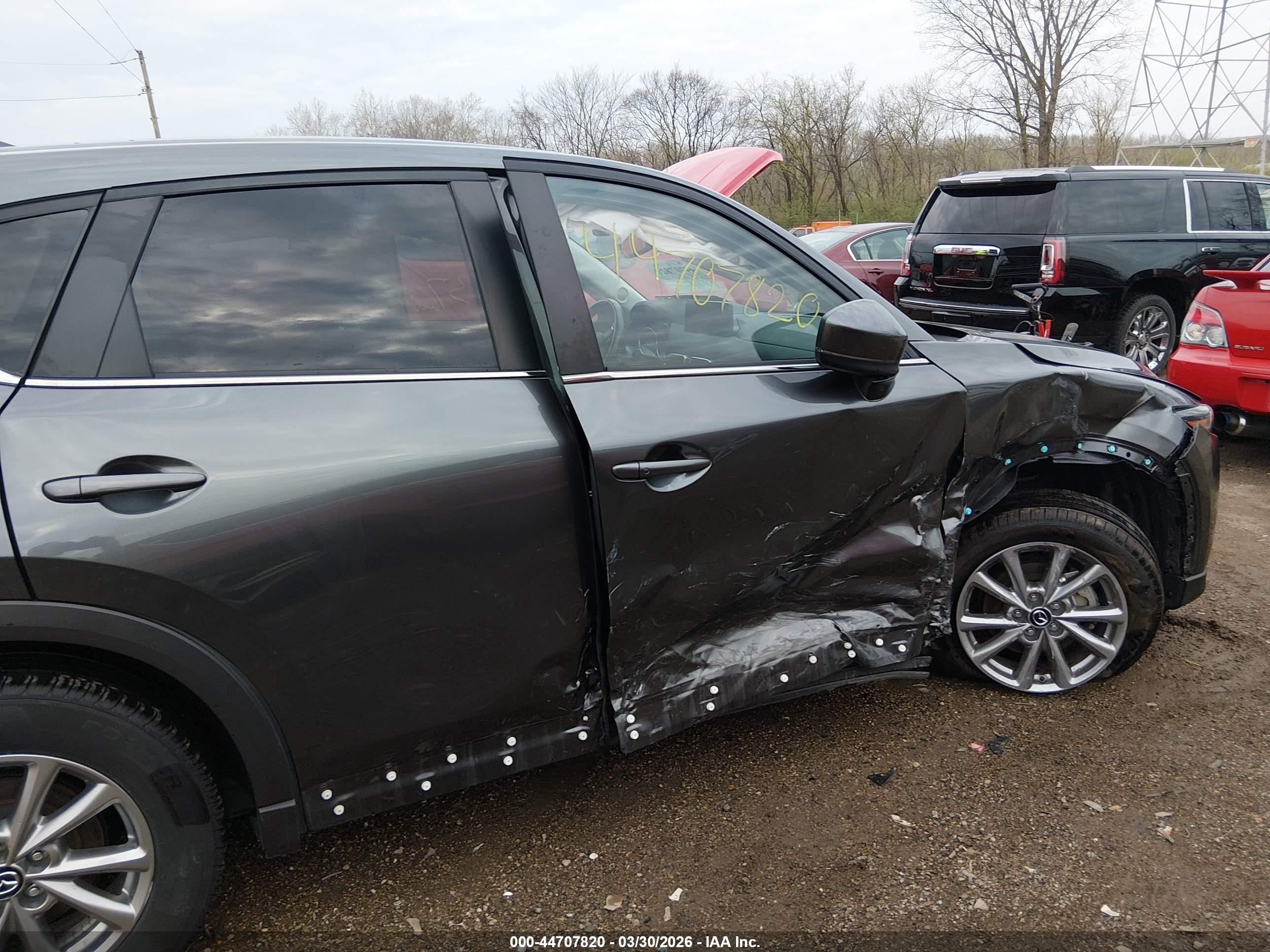 MAZDA CX-5 image 6