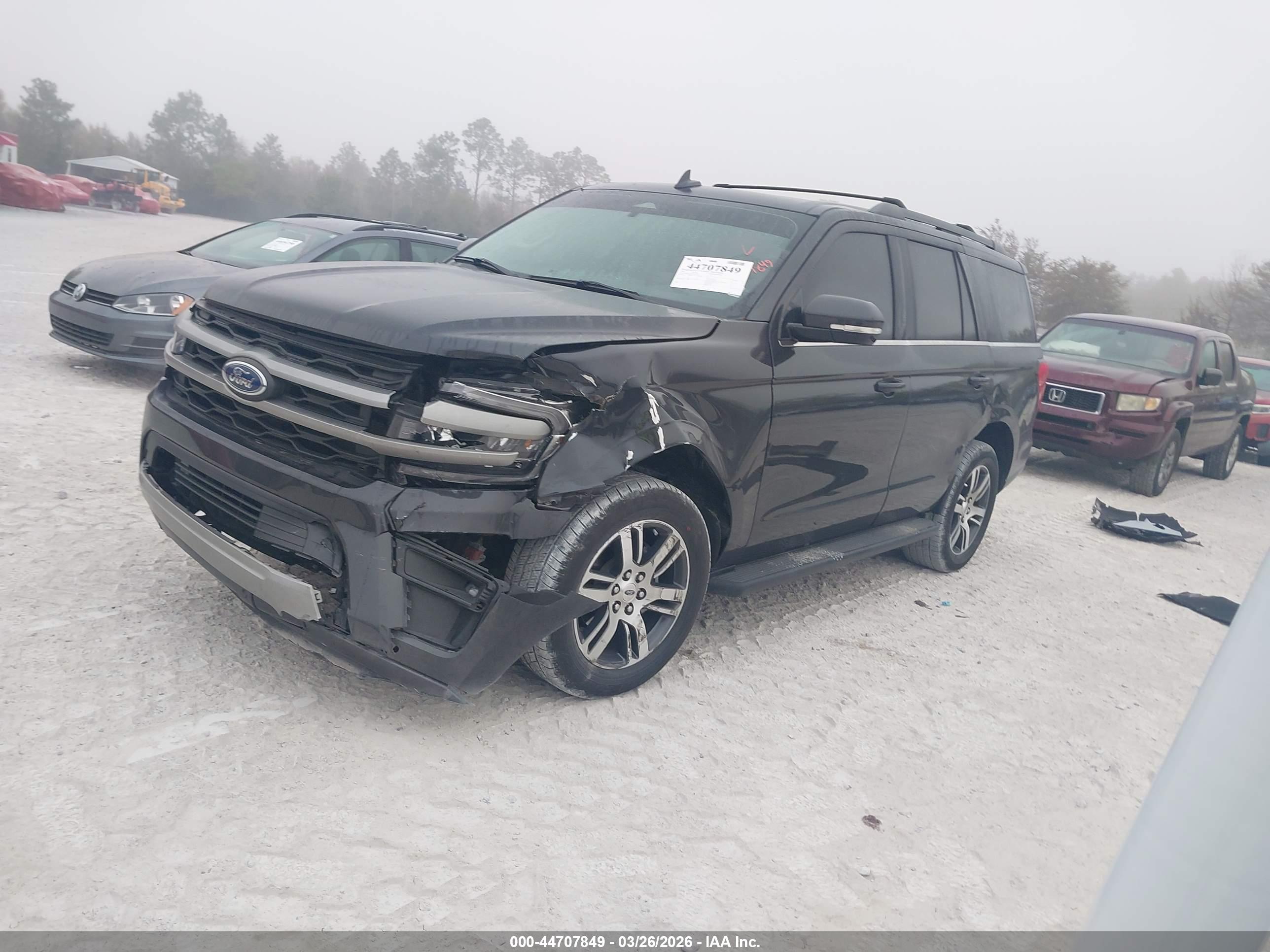 FORD EXPEDITION image 2