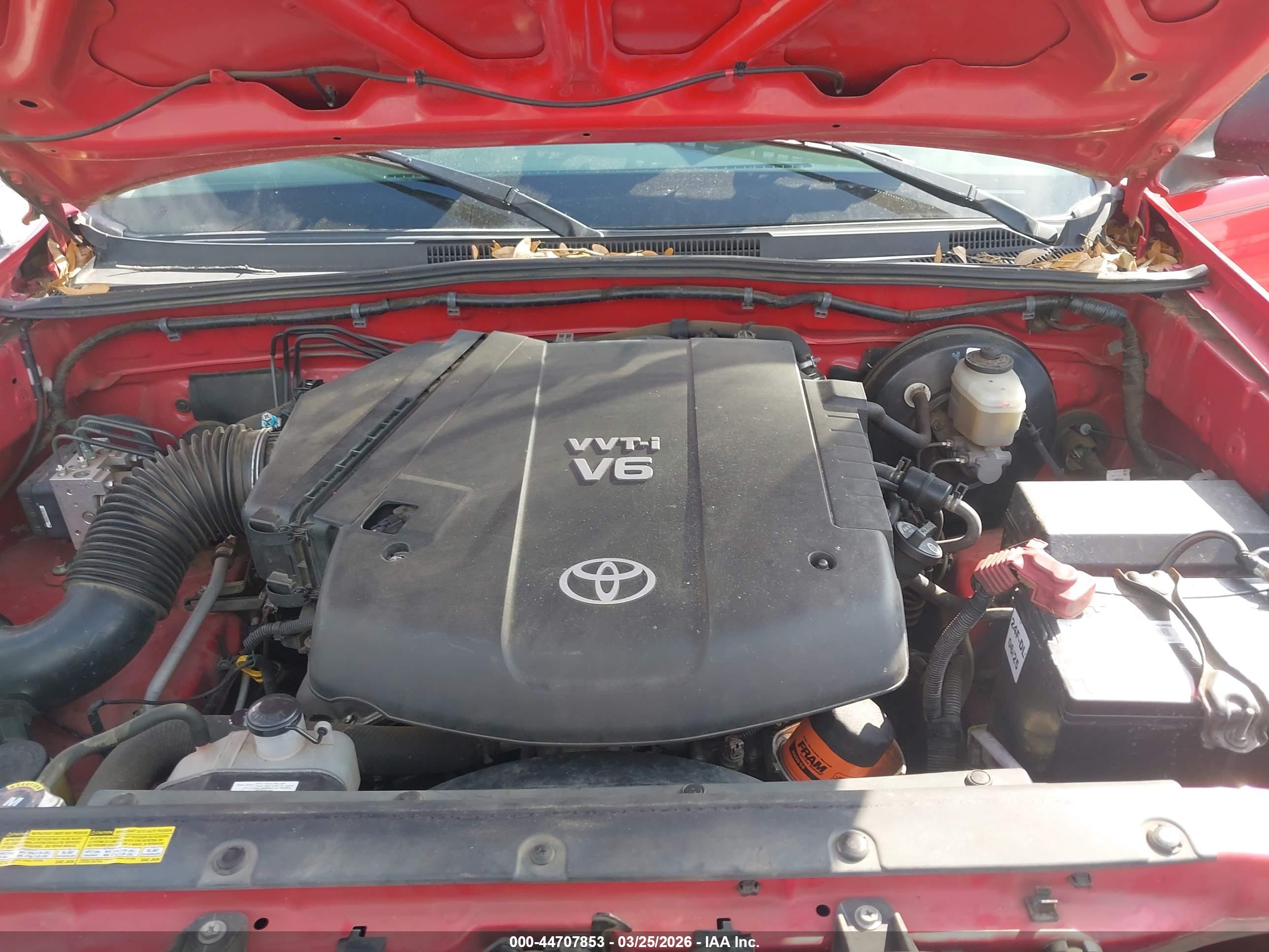 TOYOTA TACOMA image 10