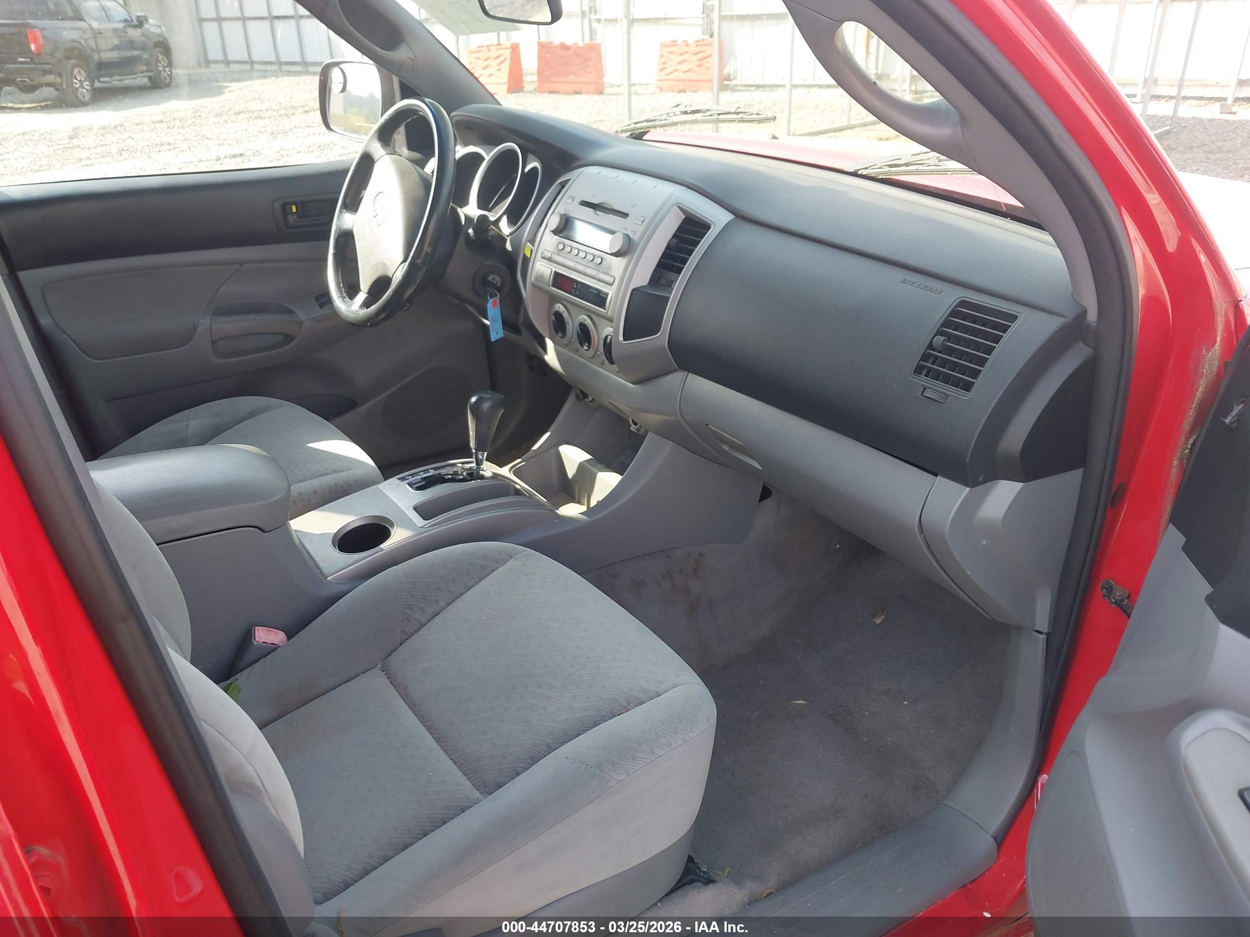 TOYOTA TACOMA image 5