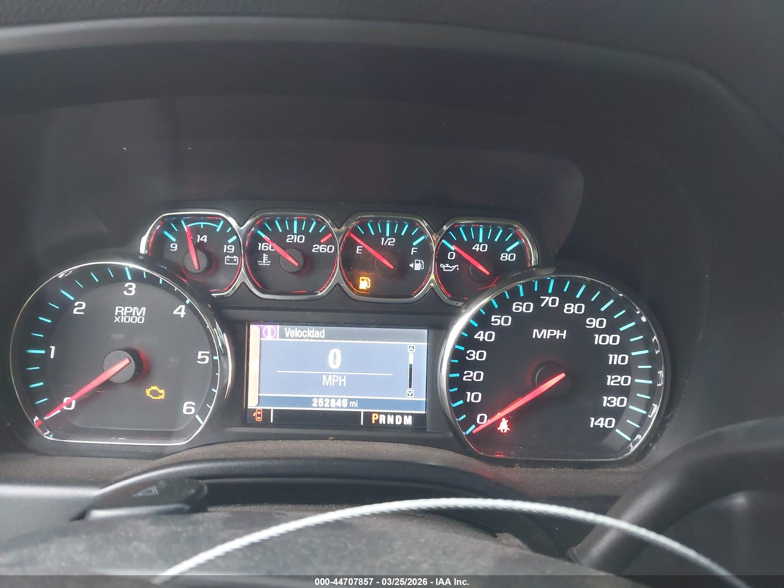 CHEVROLET SILVERADO image 7