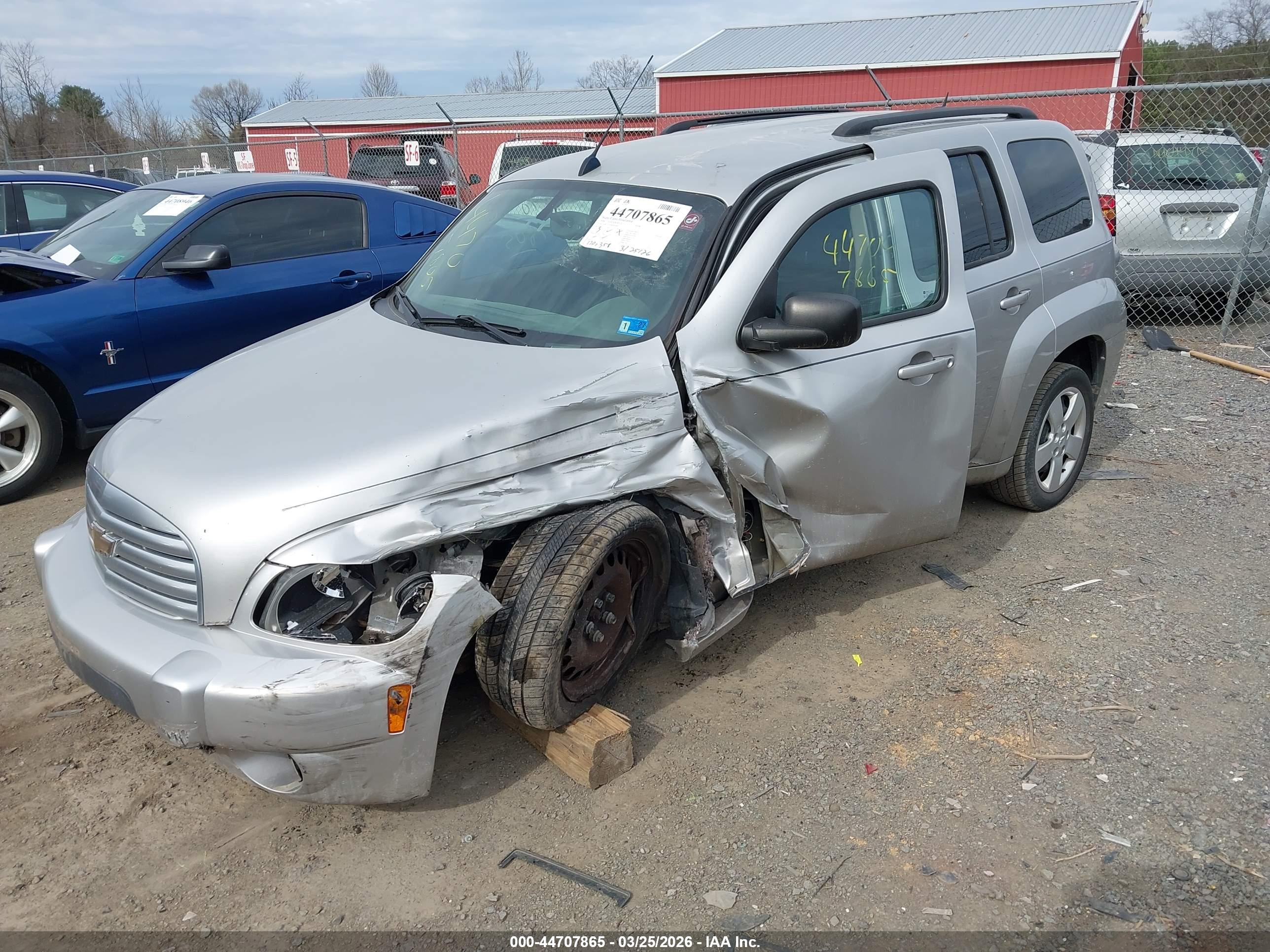 CHEVROLET HHR image 2