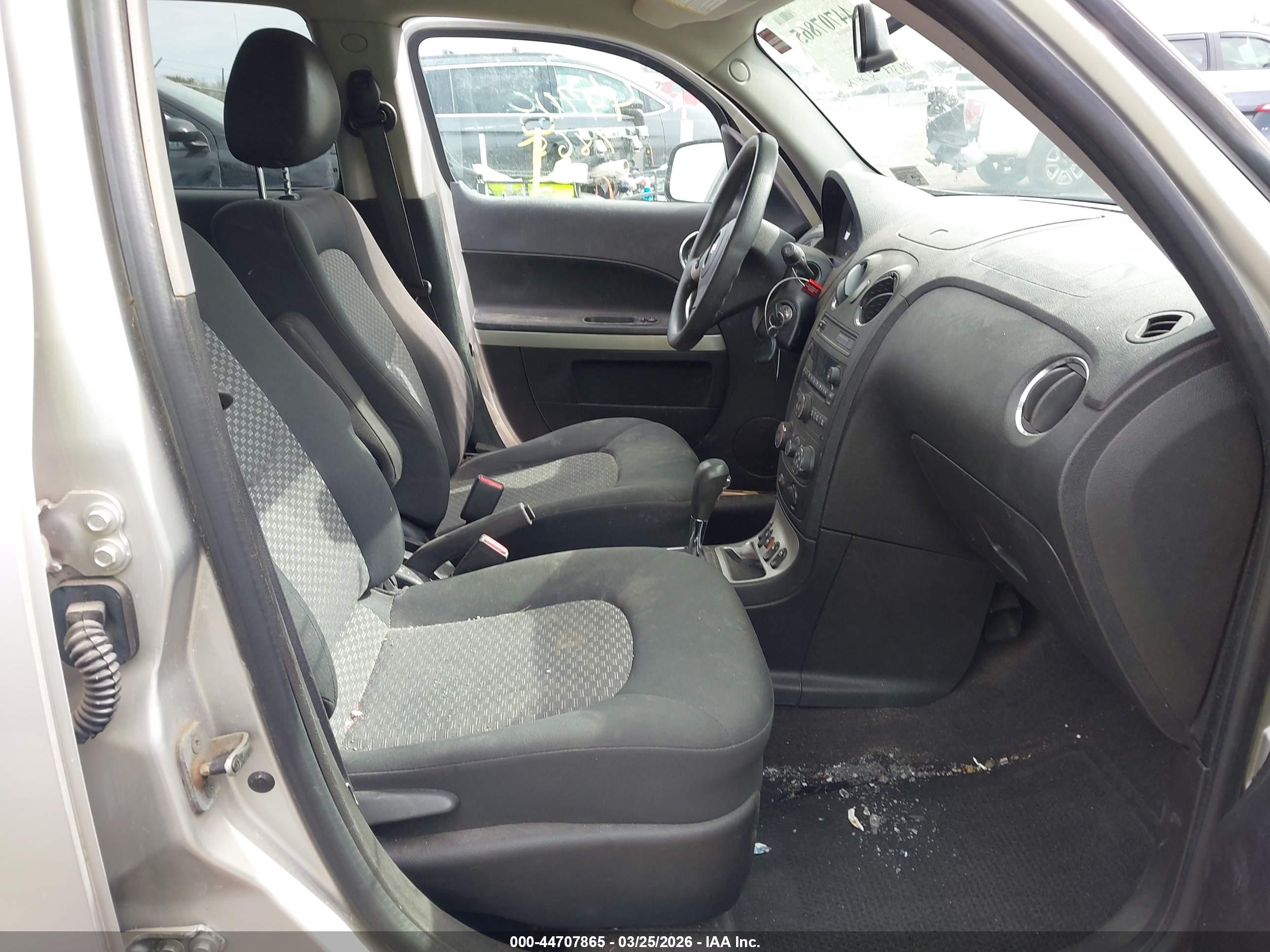 CHEVROLET HHR image 5
