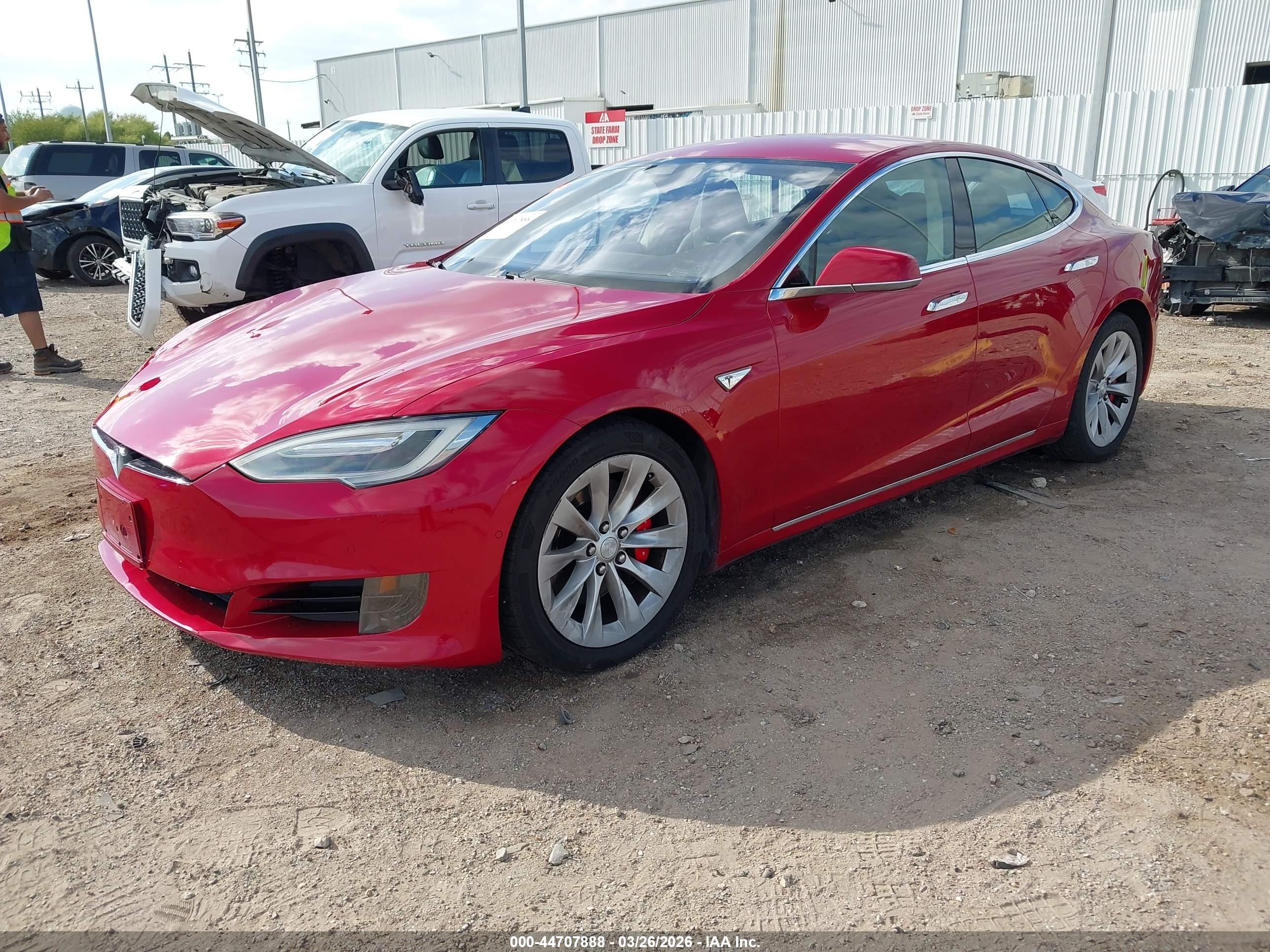 TESLA MODEL image 2
