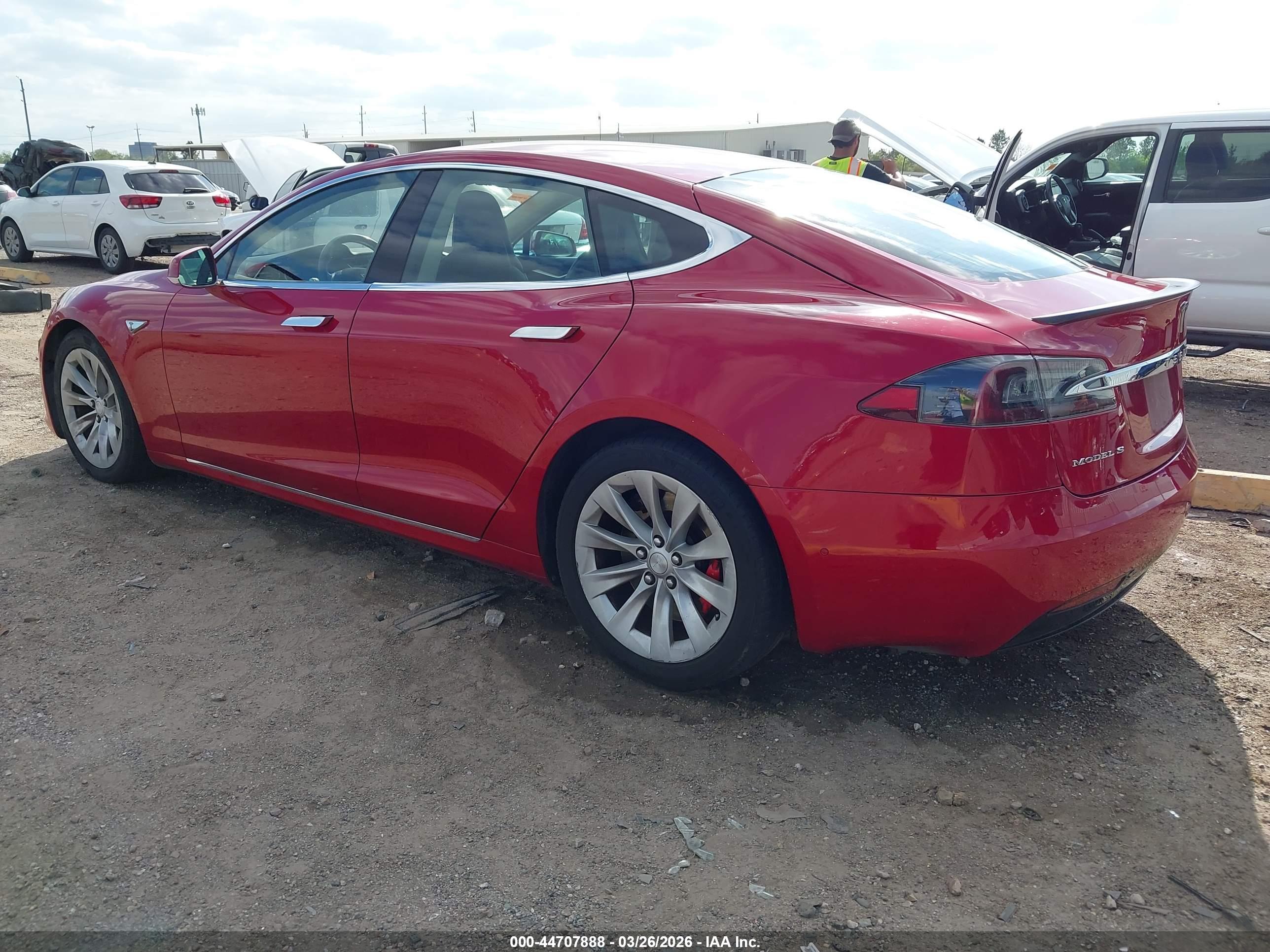 TESLA MODEL image 3