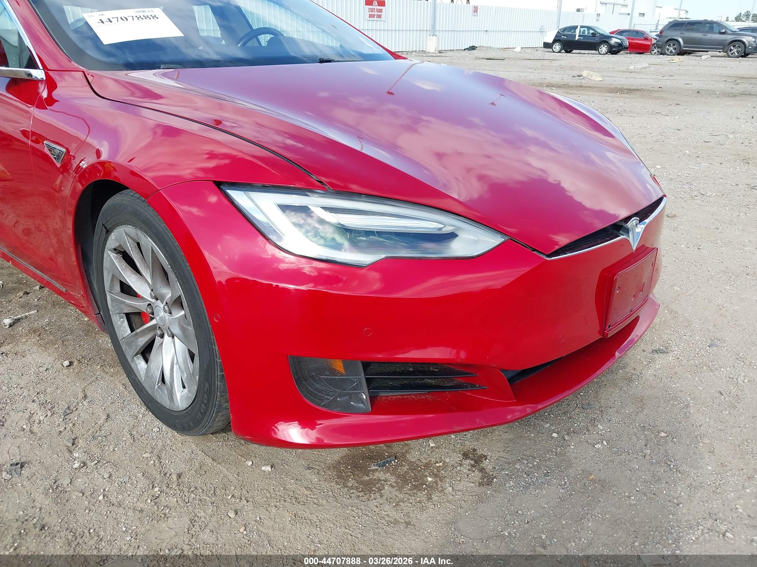 TESLA MODEL image 6