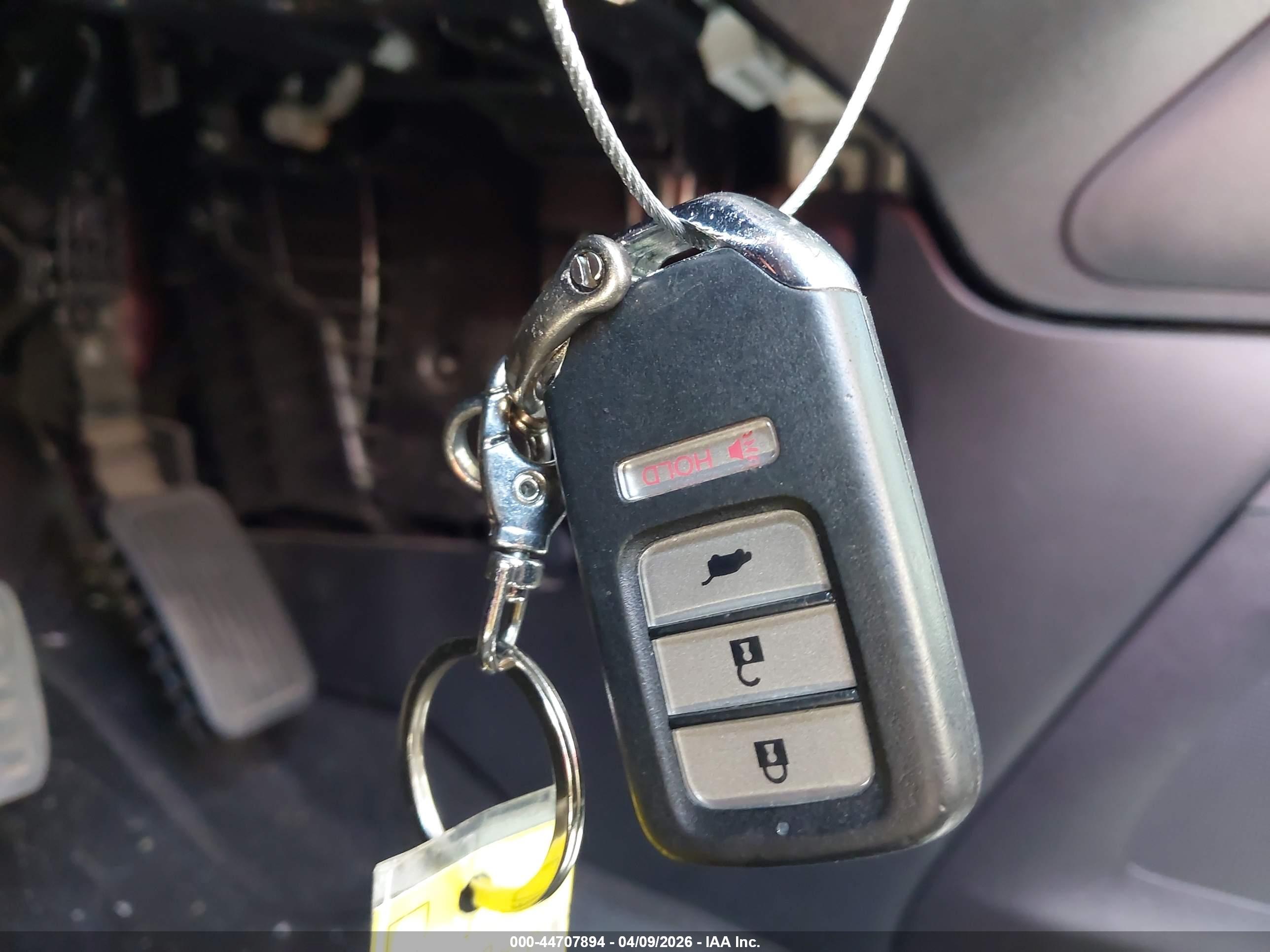 HONDA CR-V image 11