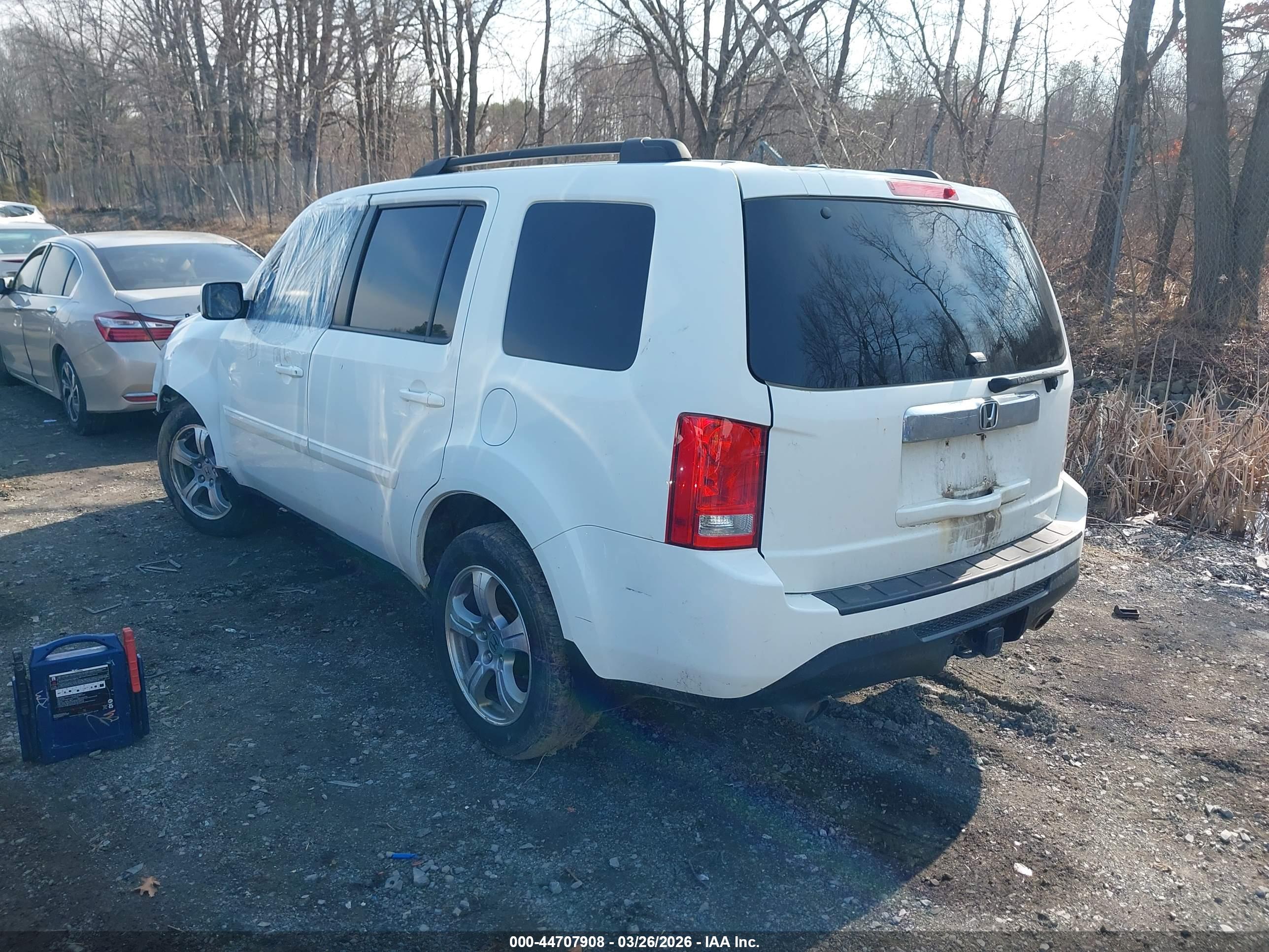 HONDA PILOT image 3