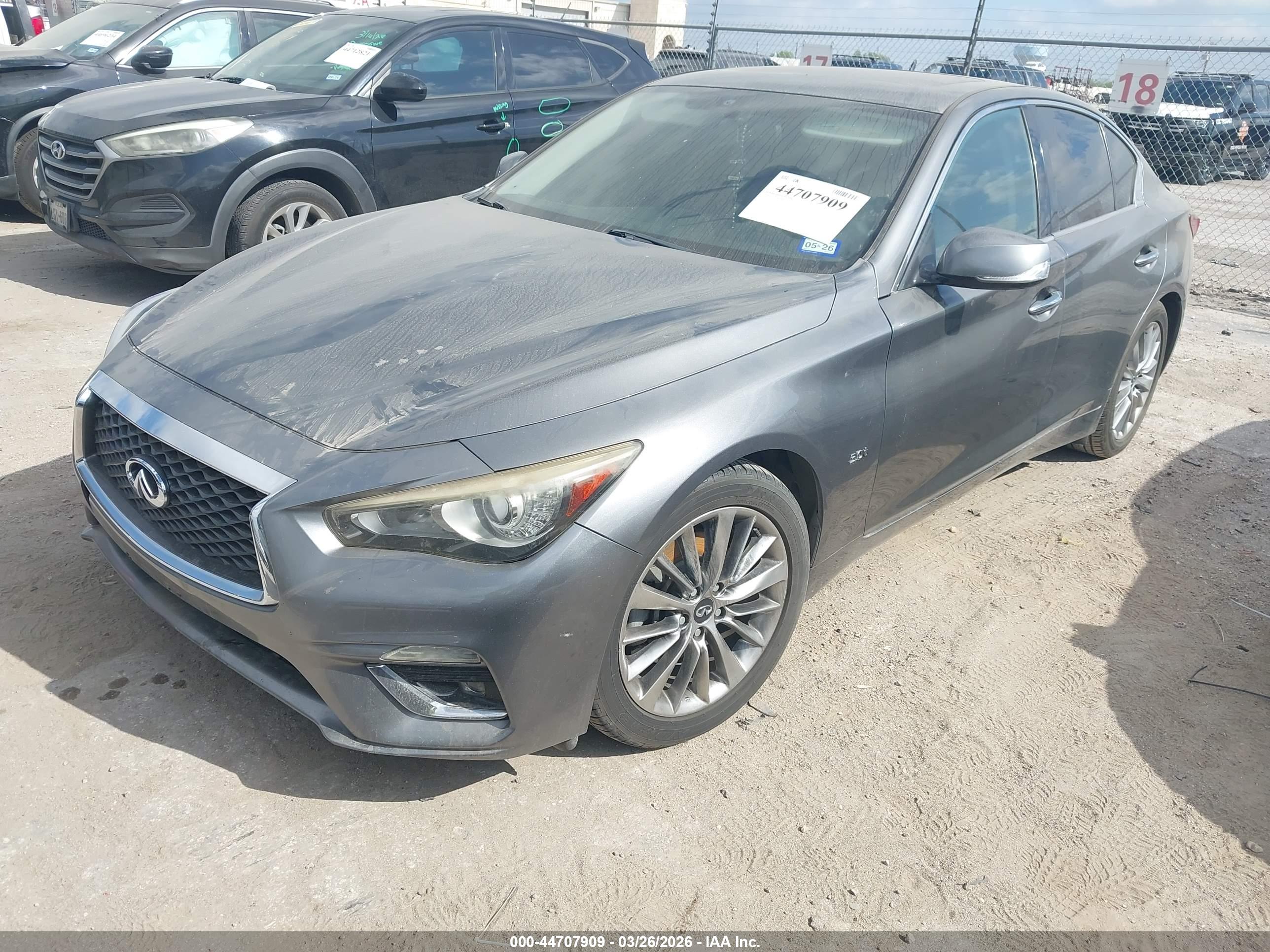 INFINITI Q50 image 2
