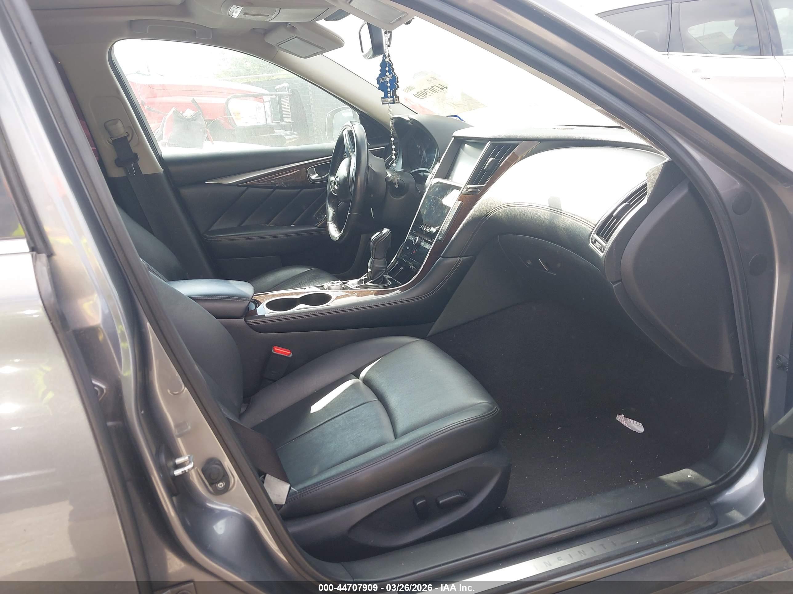 INFINITI Q50 image 5