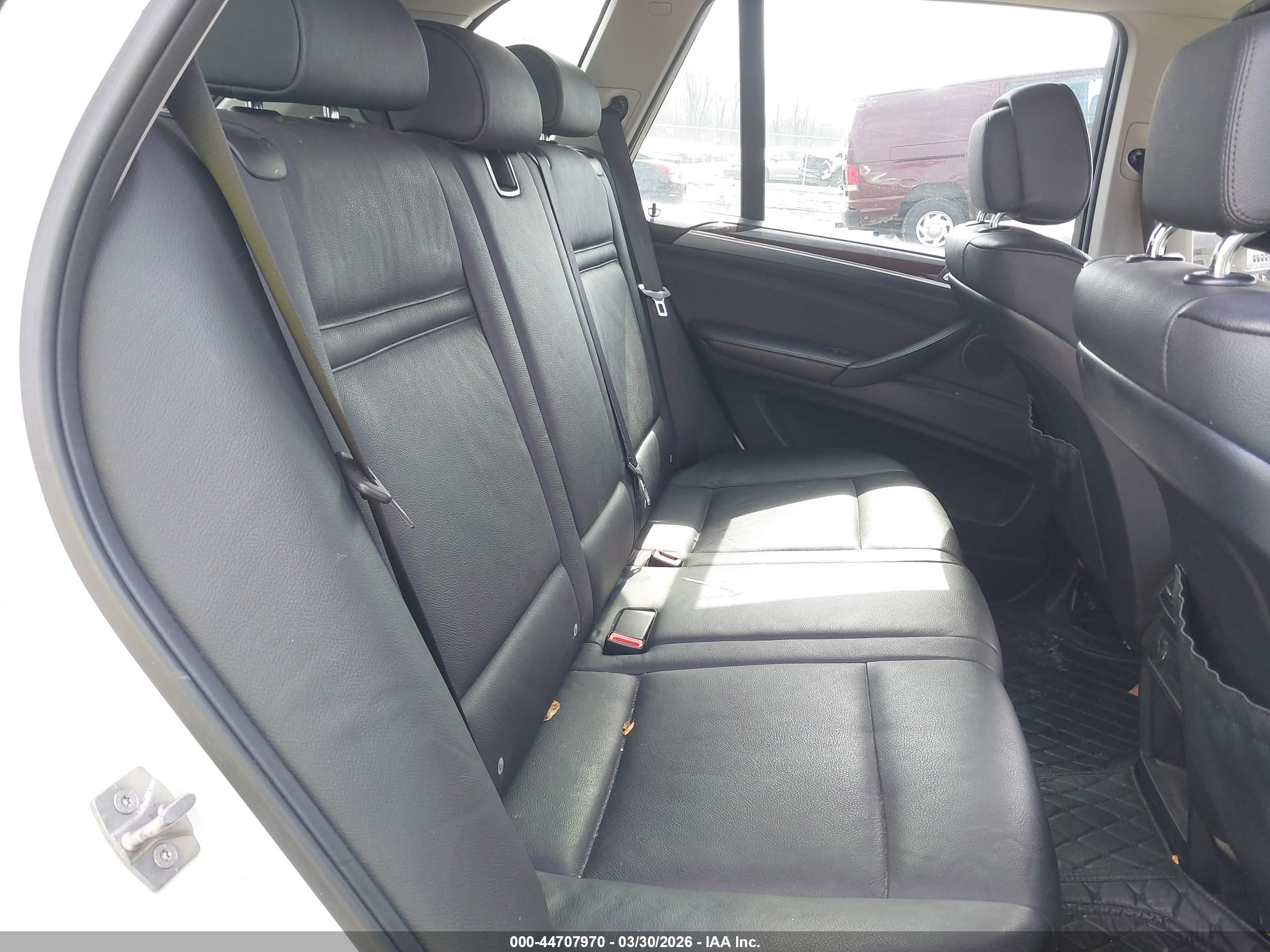 BMW X5 image 8