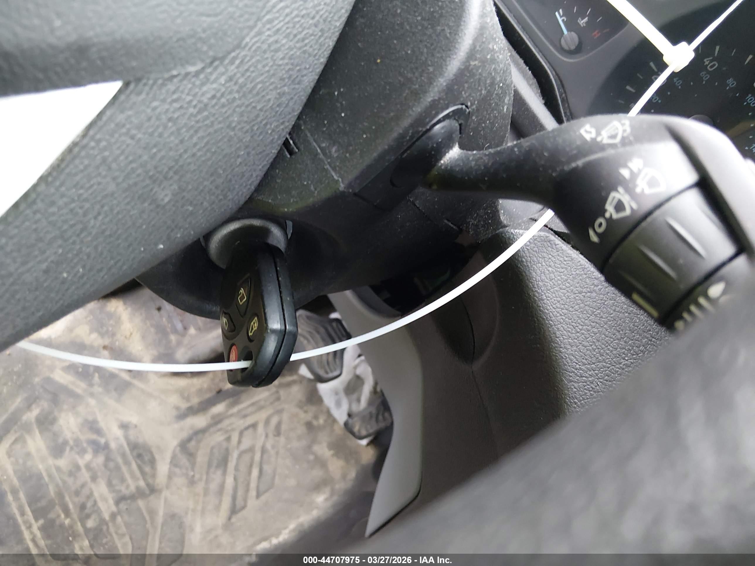 FORD TRANSIT-350 image 11