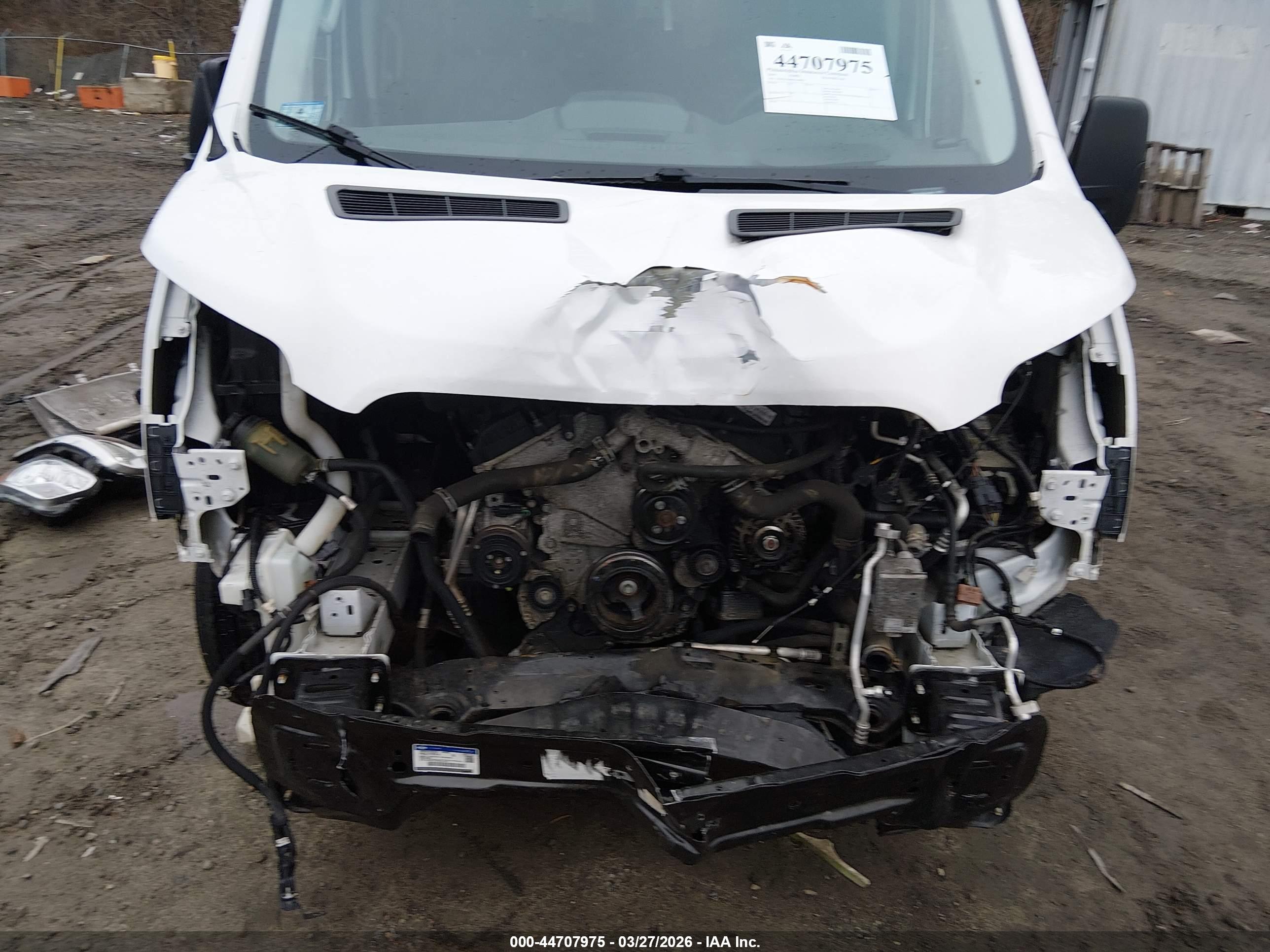 FORD TRANSIT-350 image 6