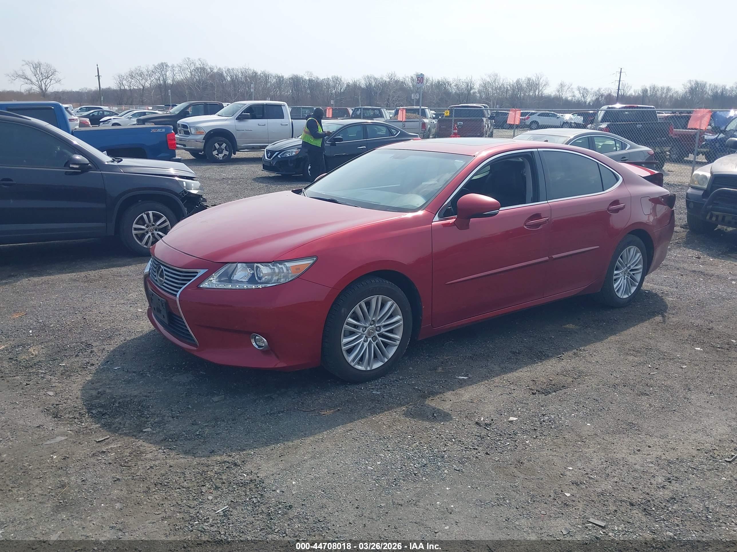 LEXUS ES image 2