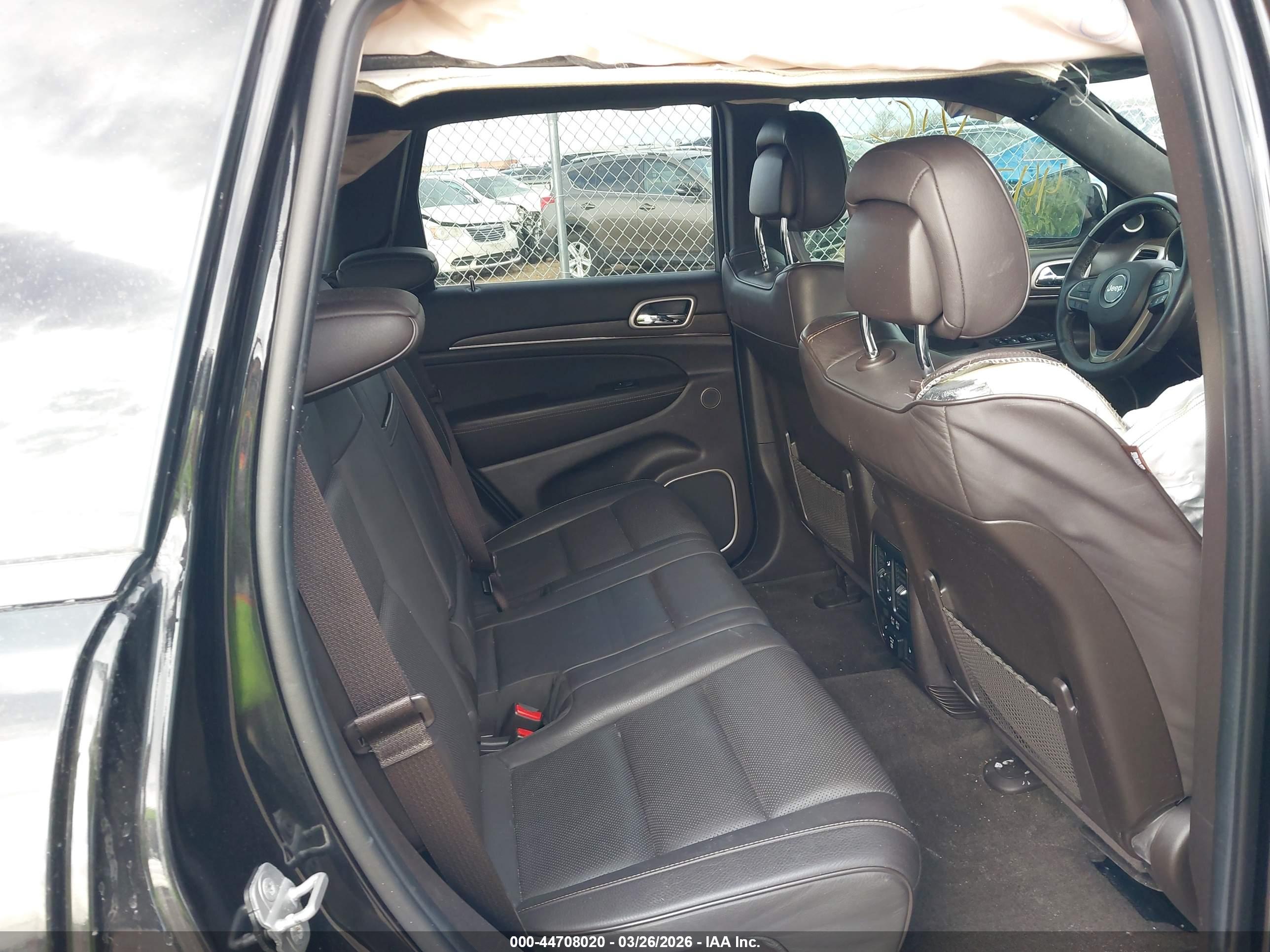 JEEP GRAND image 8