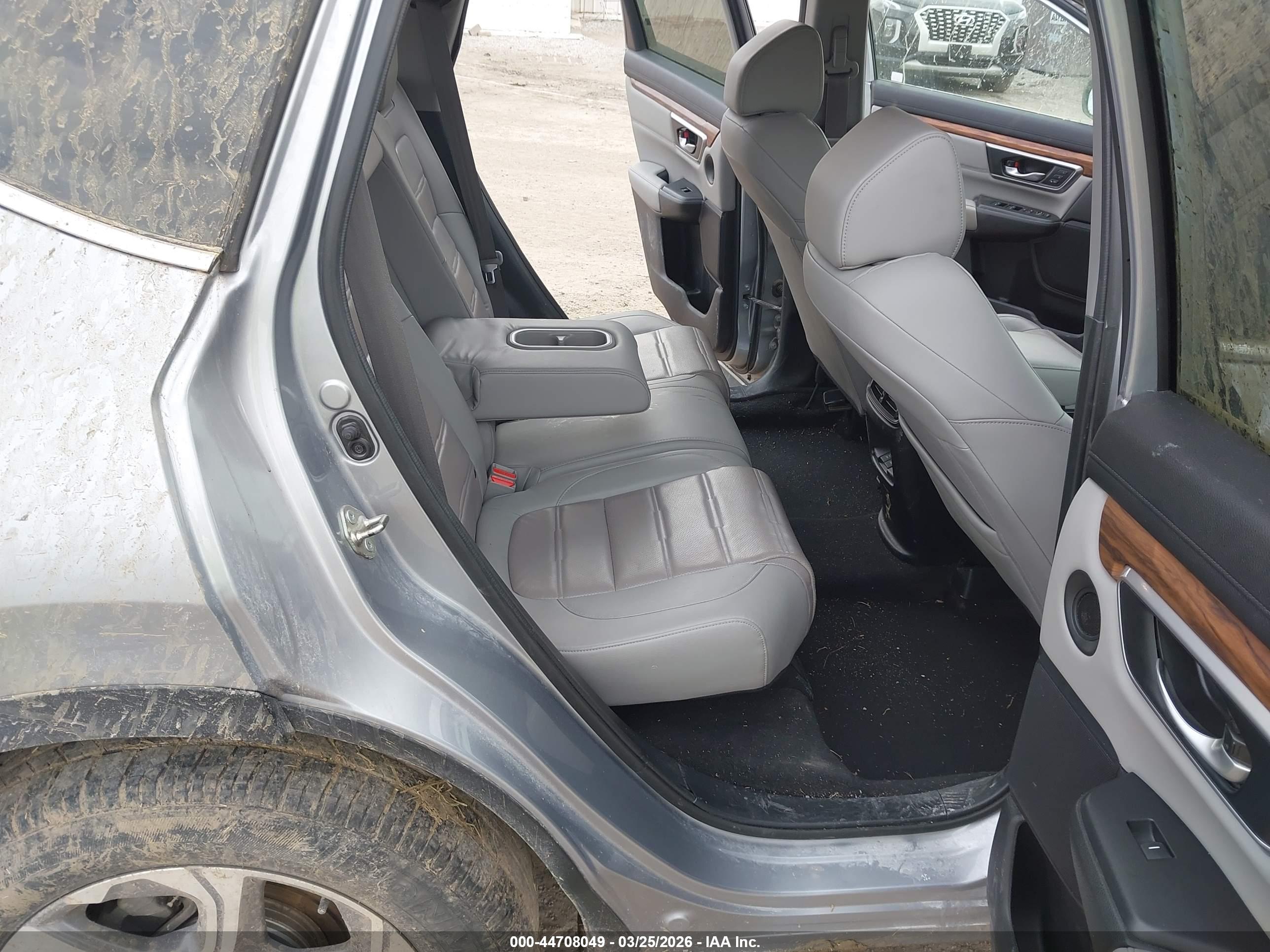 HONDA CR-V image 8