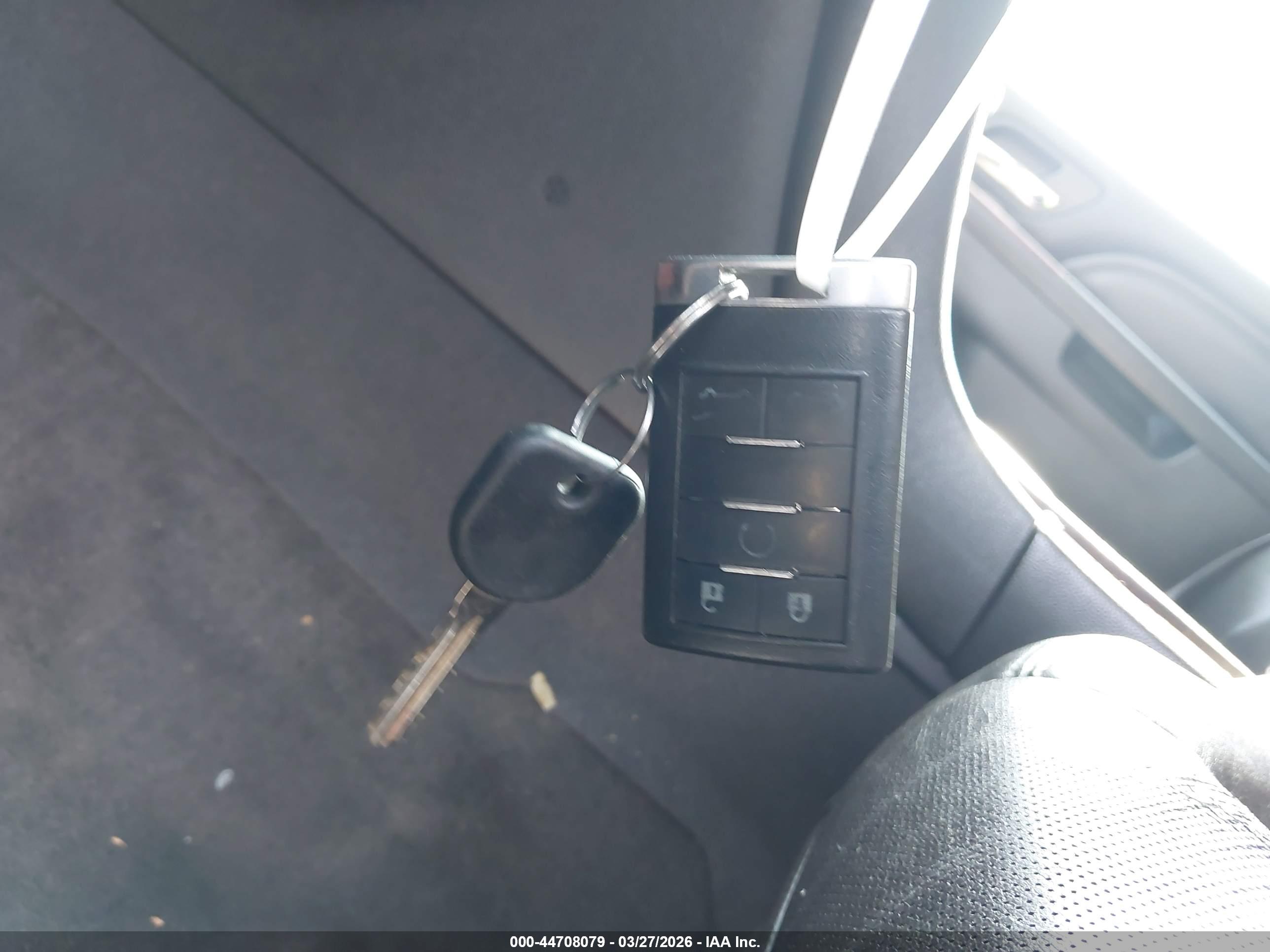 CADILLAC ESCALADE image 11