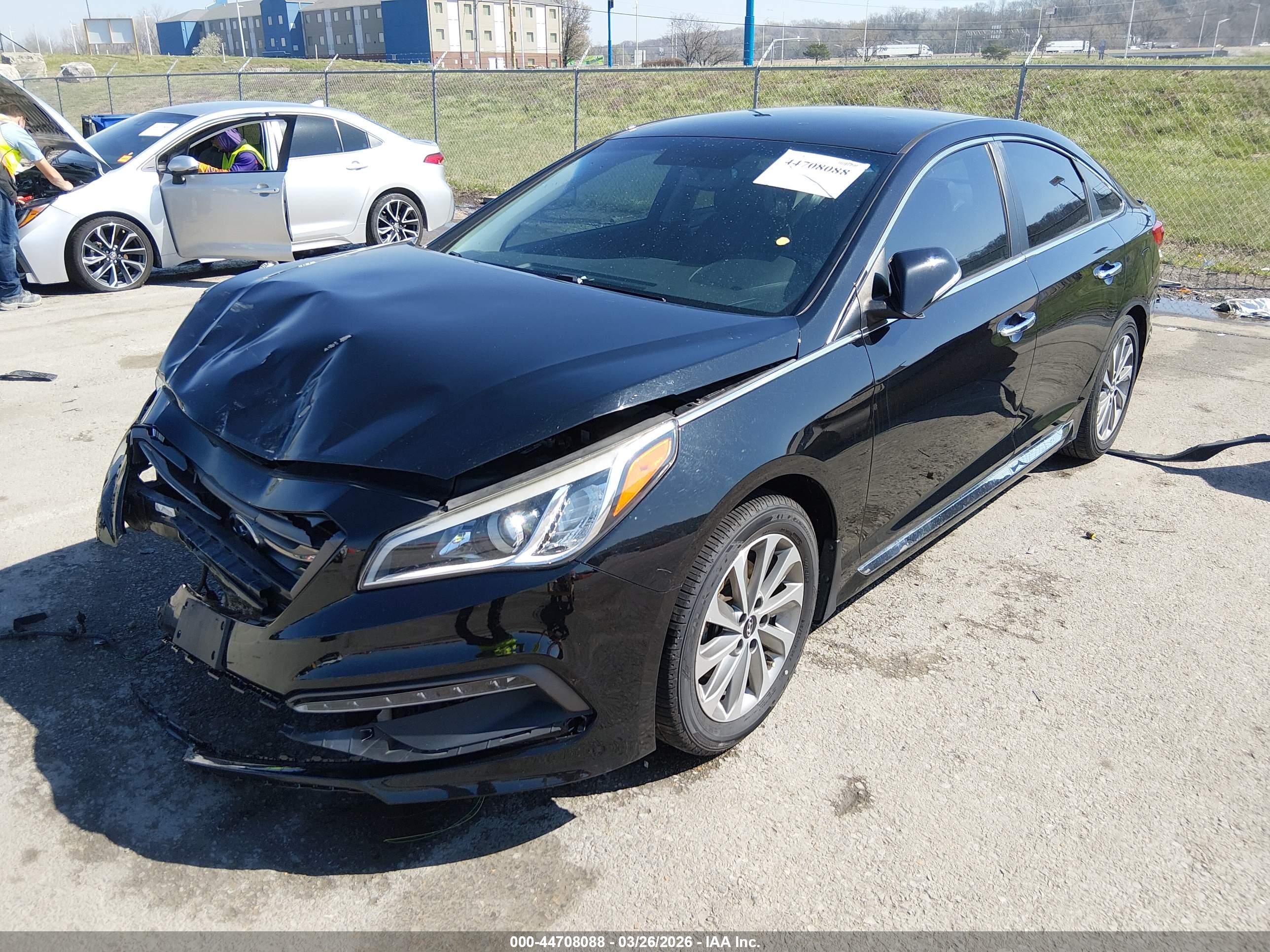 HYUNDAI SONATA image 2