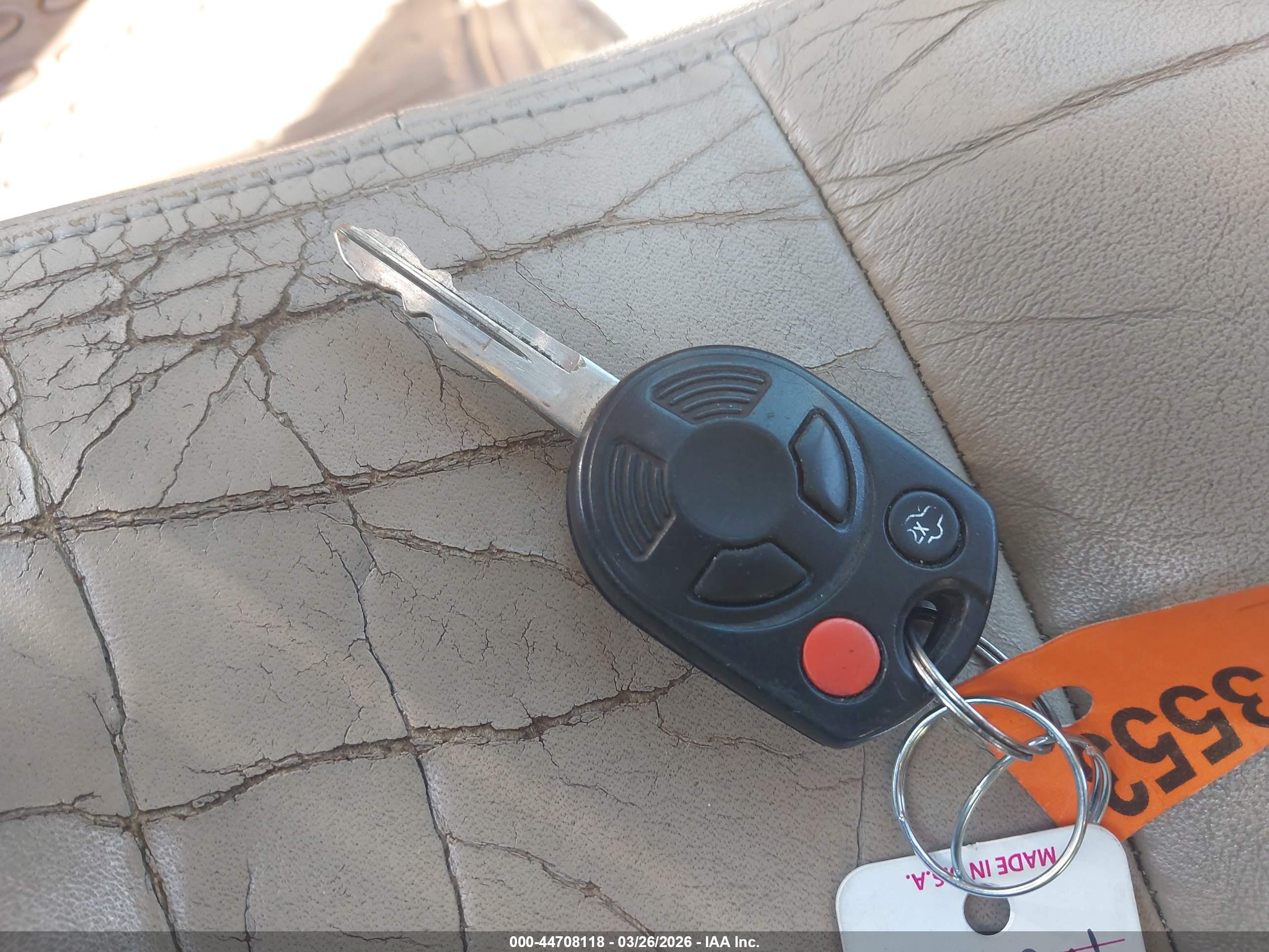 FORD ESCAPE image 11