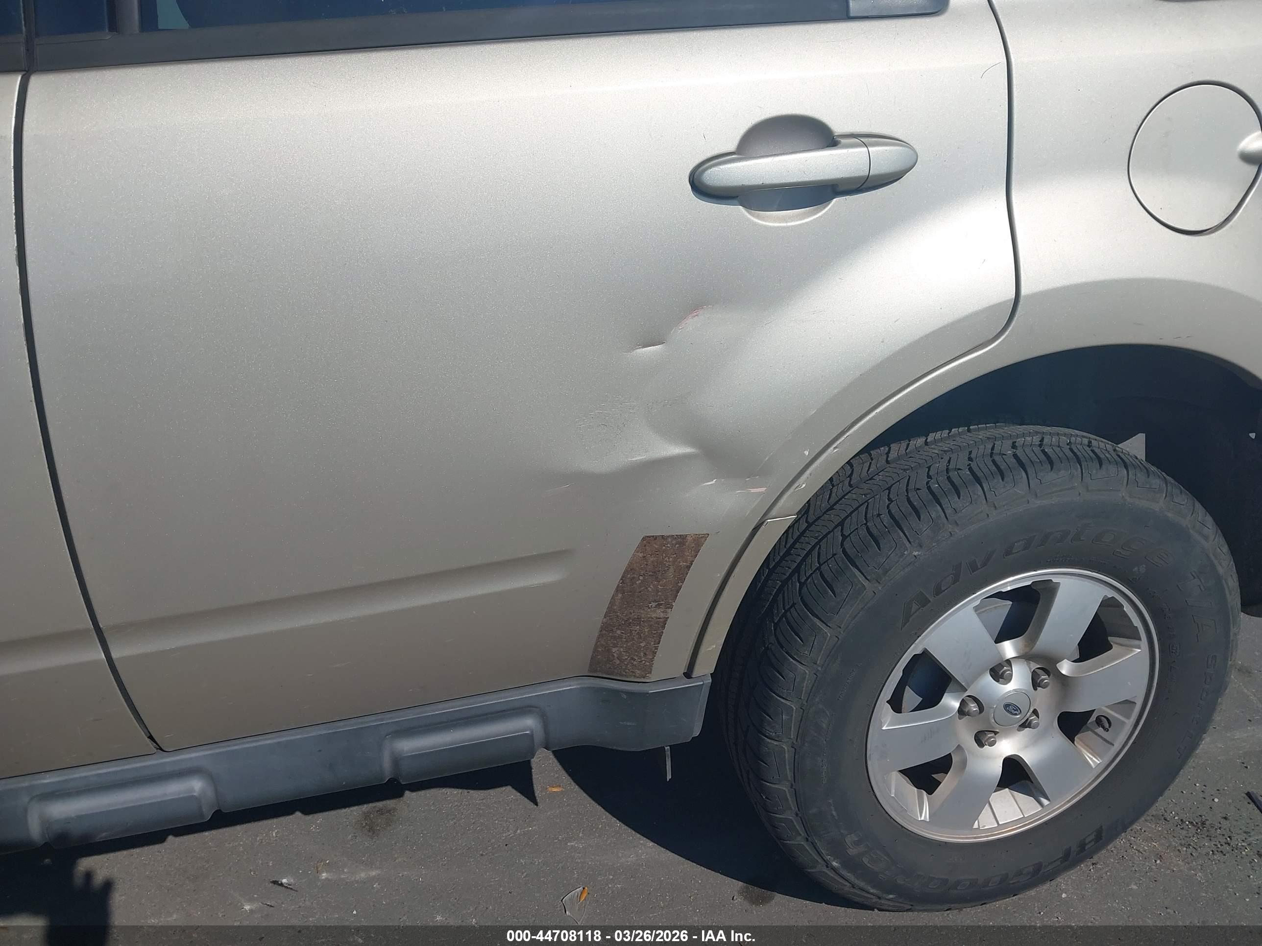 FORD ESCAPE image 6