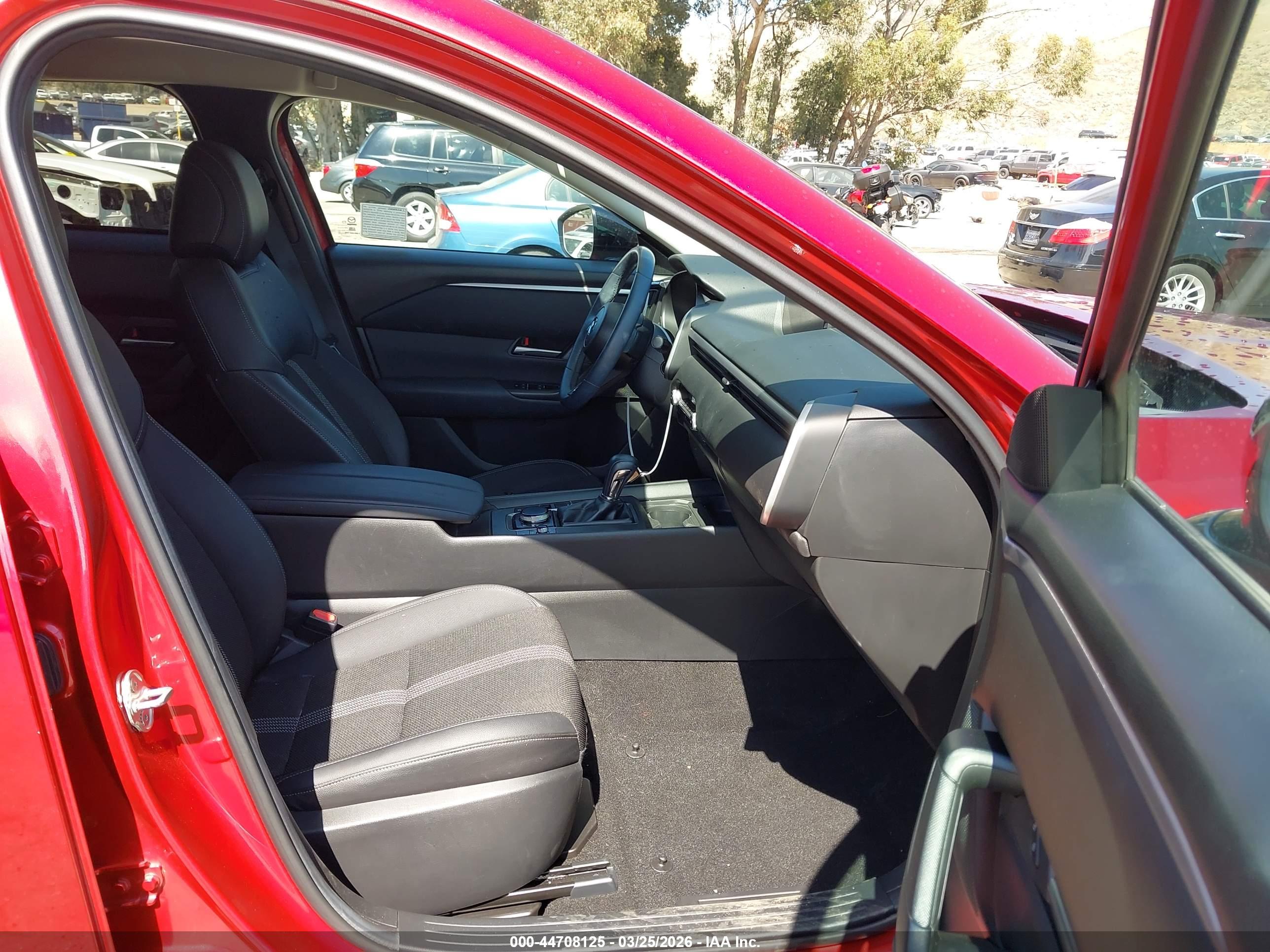 MAZDA CX-50 image 5