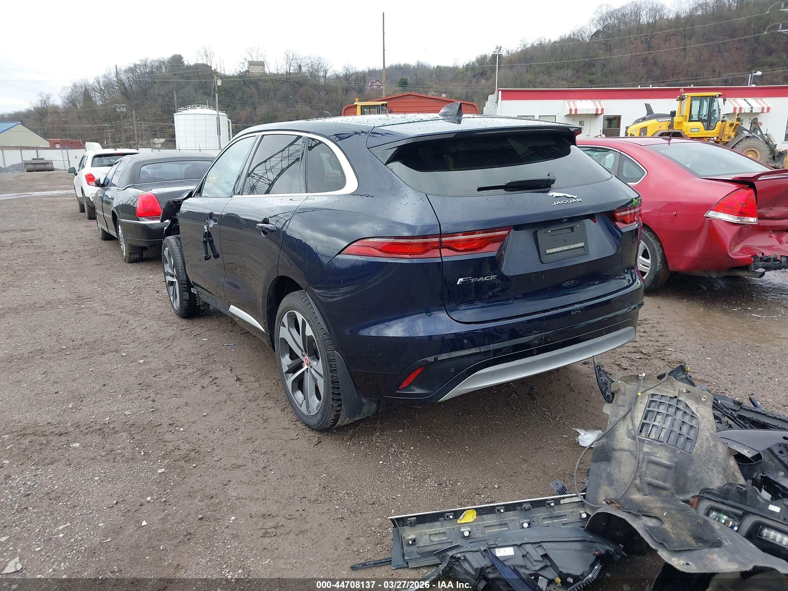 JAGUAR F-PACE image 3