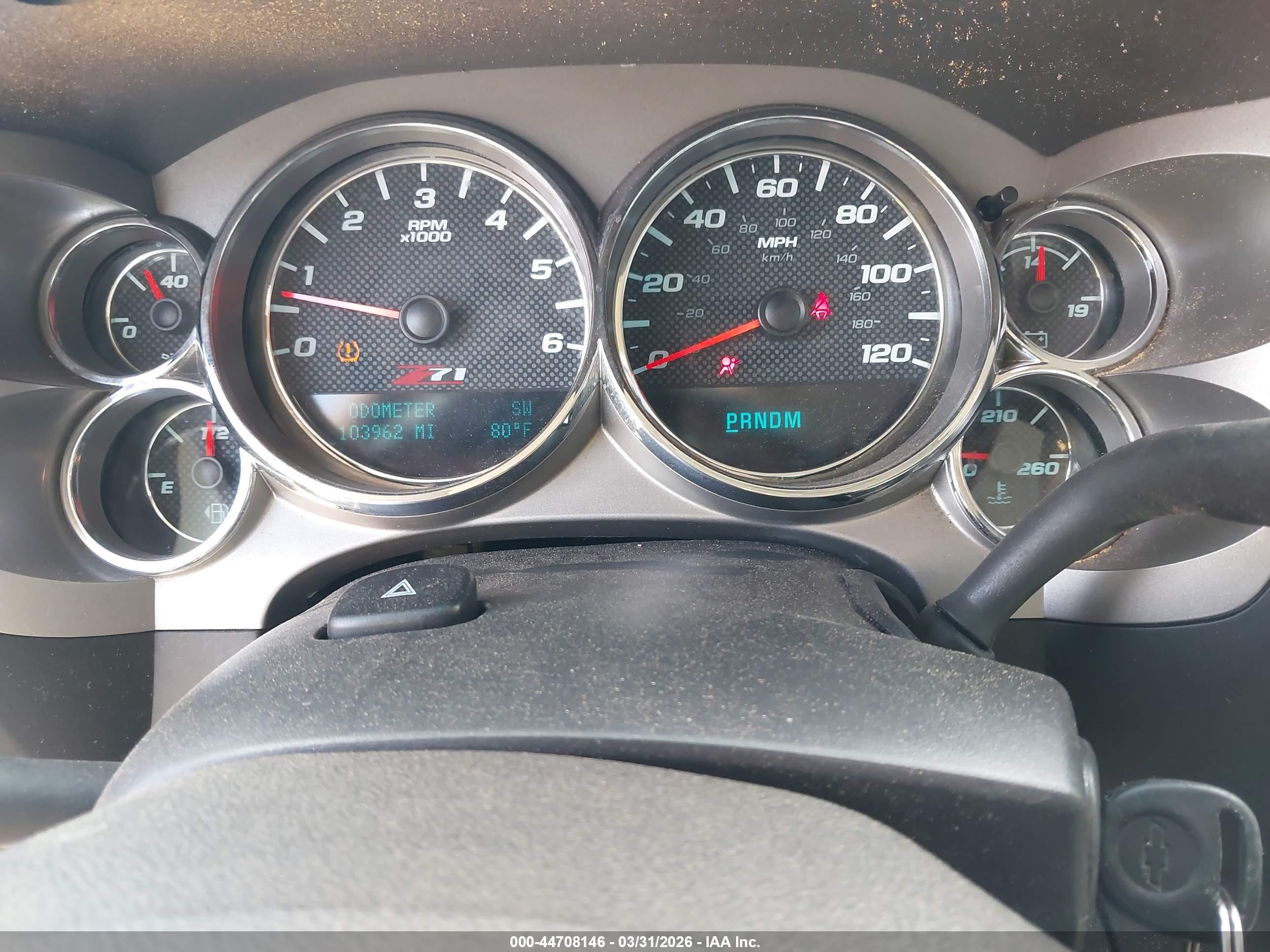 CHEVROLET SILVERADO image 7