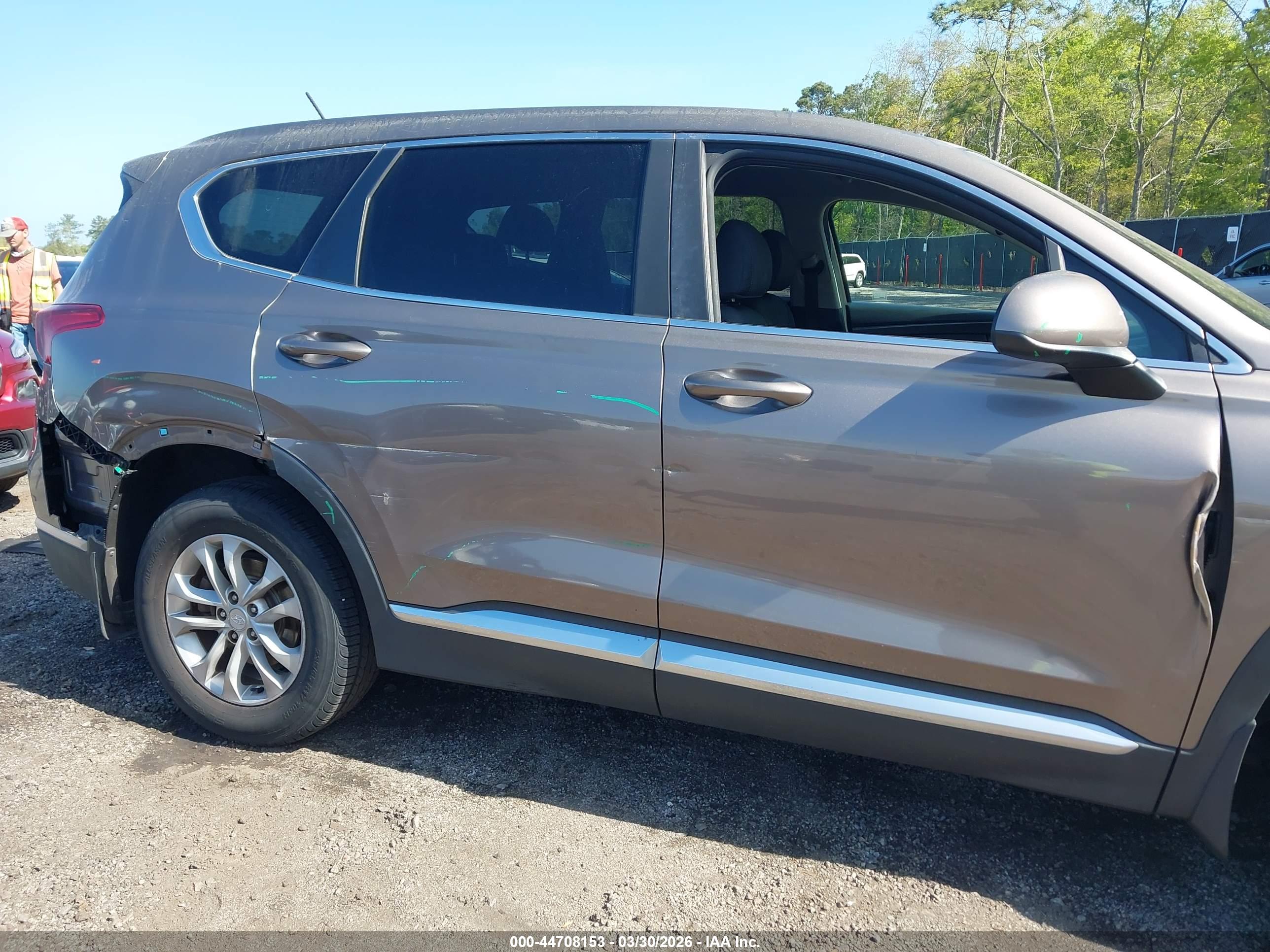HYUNDAI SANTA image 6