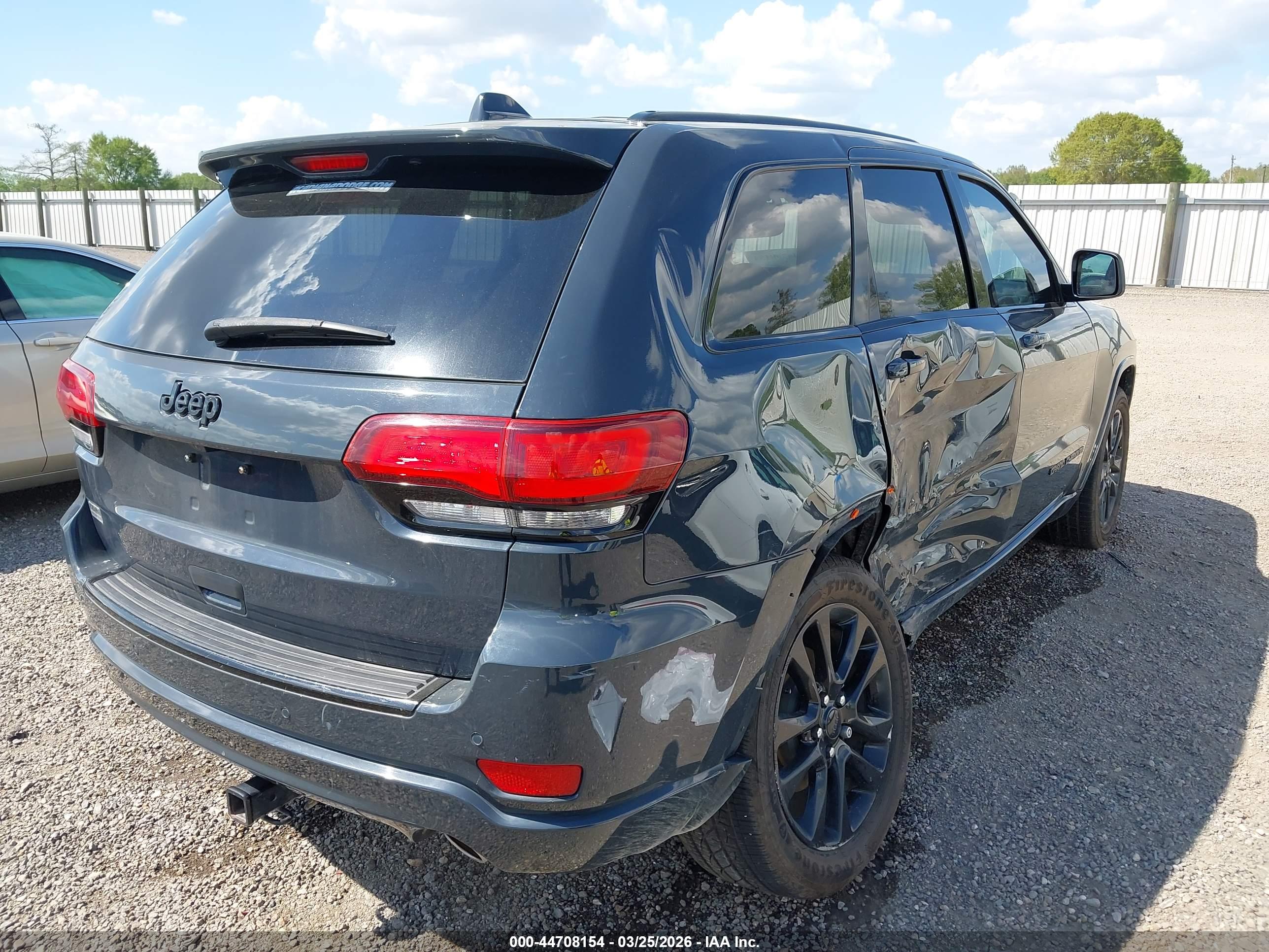 JEEP GRAND image 4