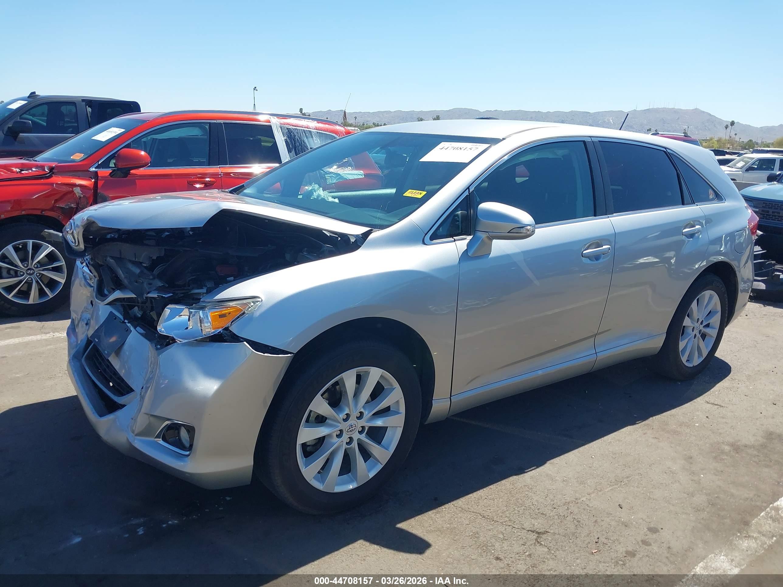TOYOTA VENZA image 2