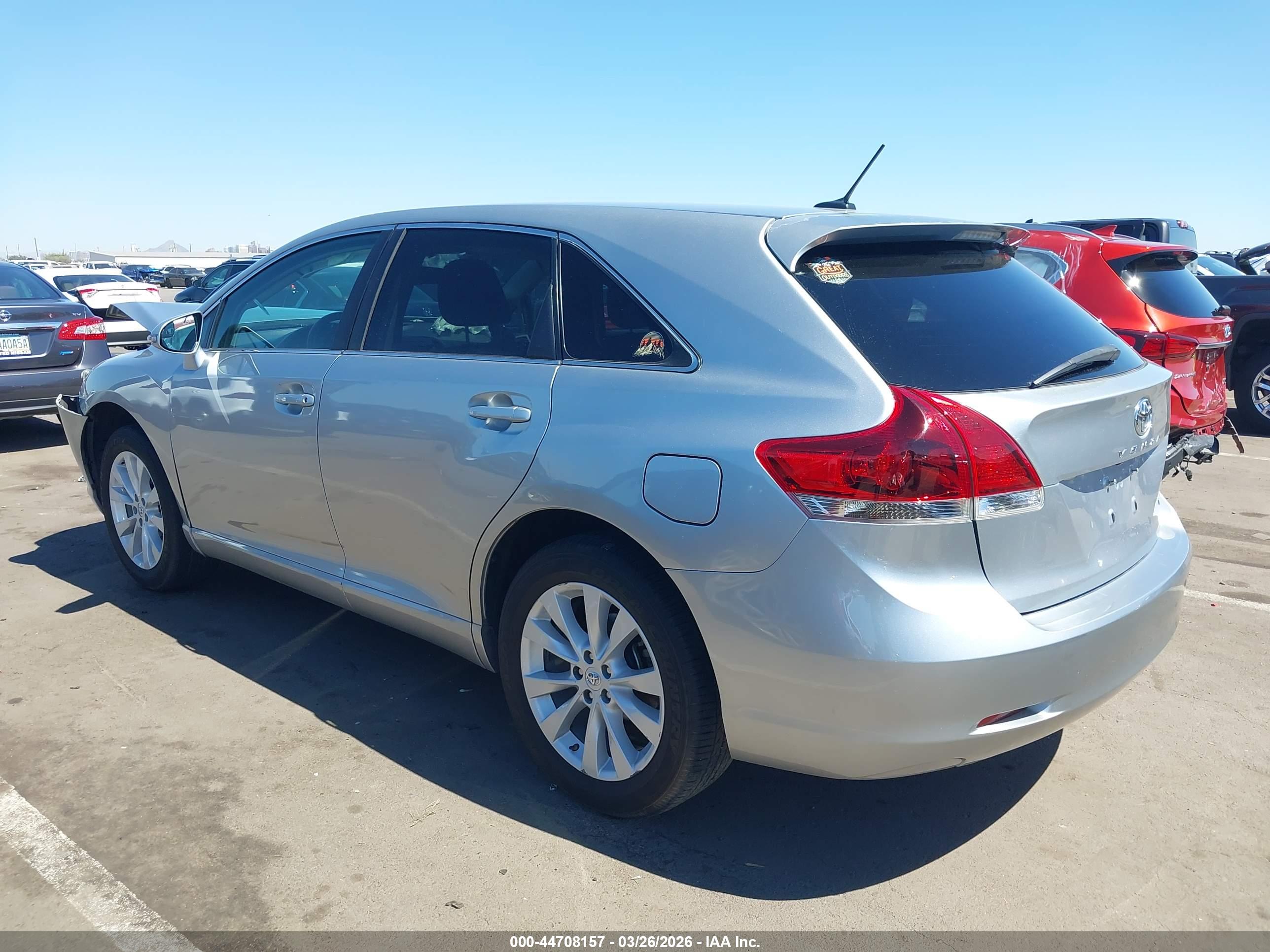TOYOTA VENZA image 3
