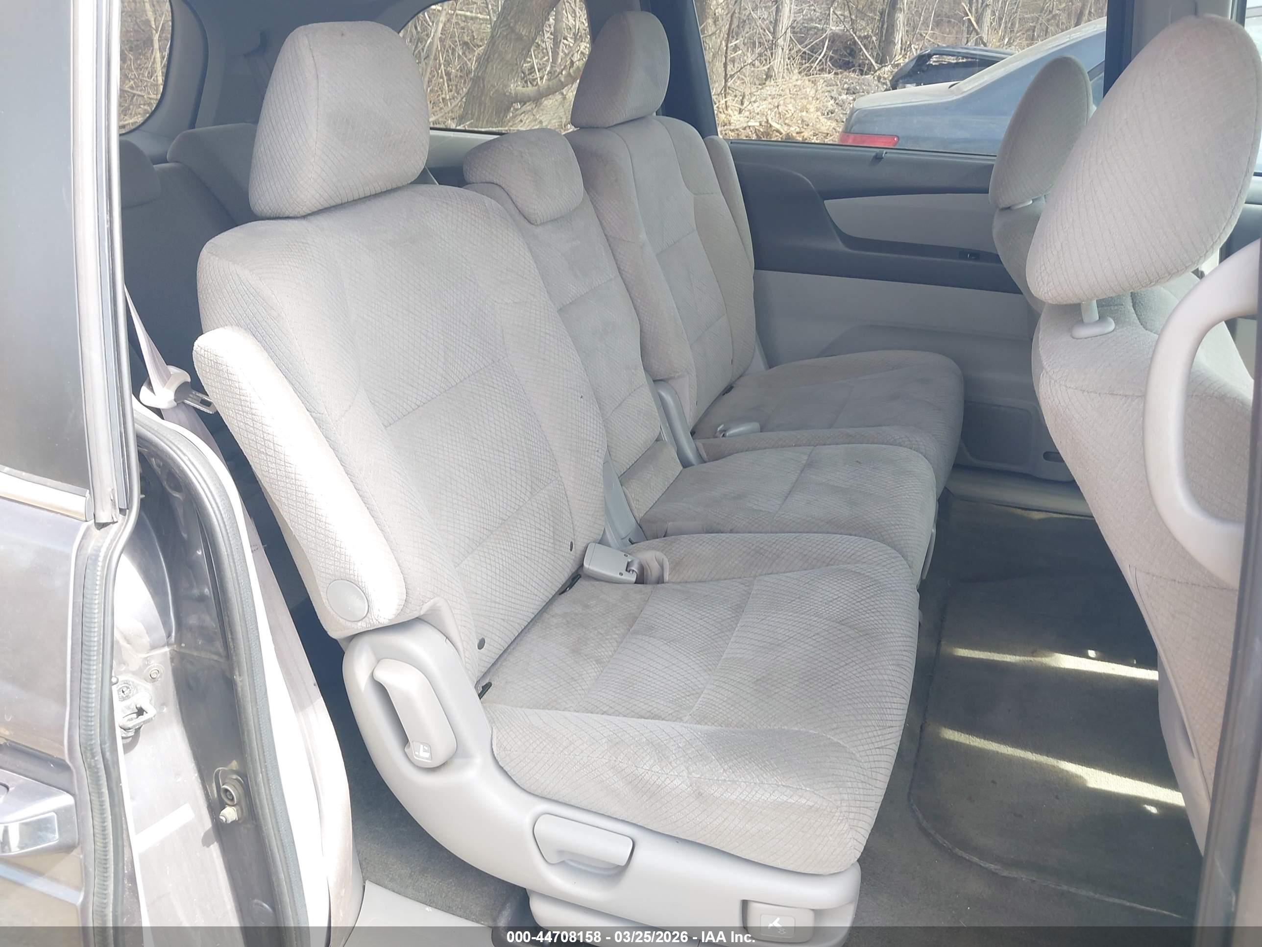 HONDA ODYSSEY image 8
