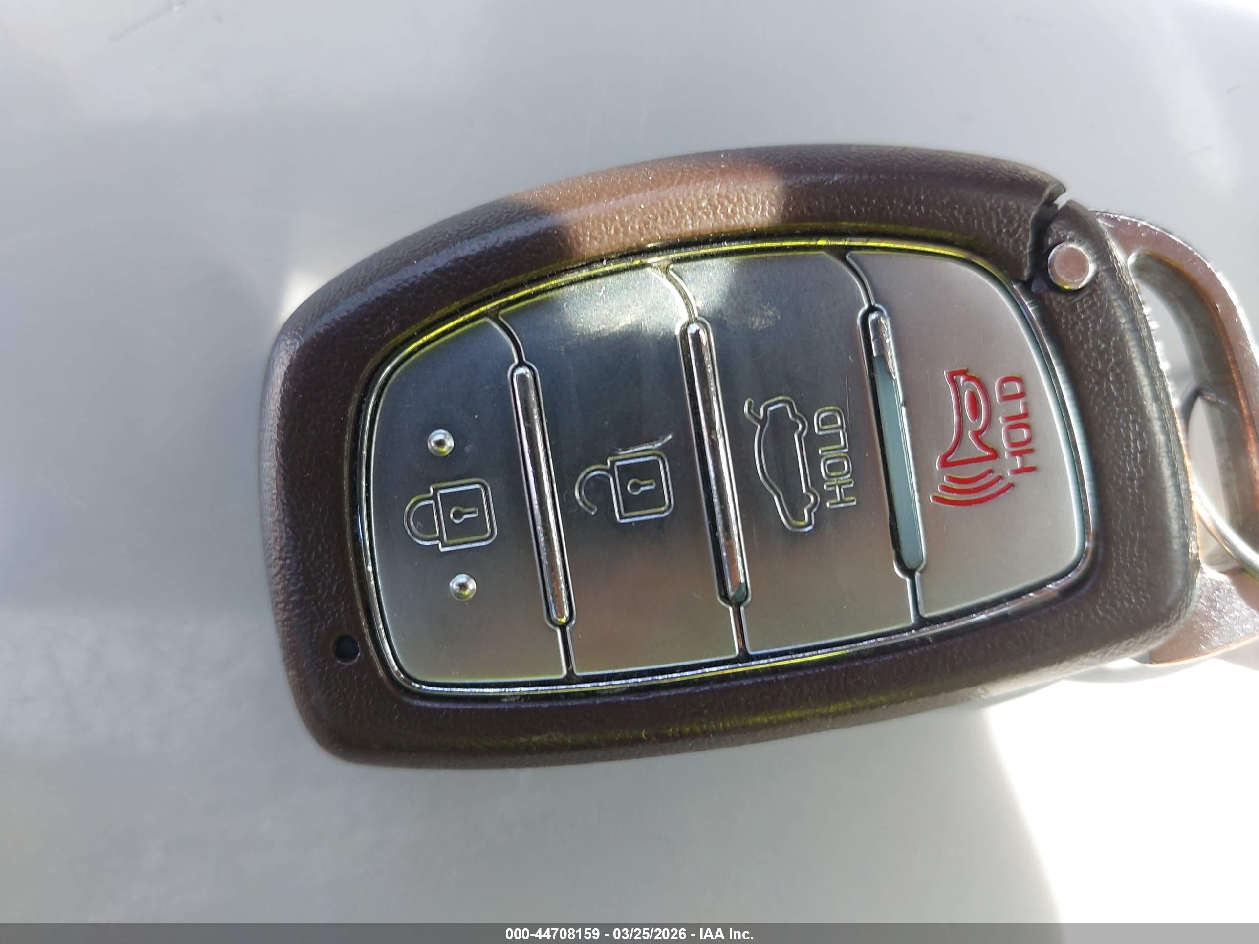 HYUNDAI SONATA image 11